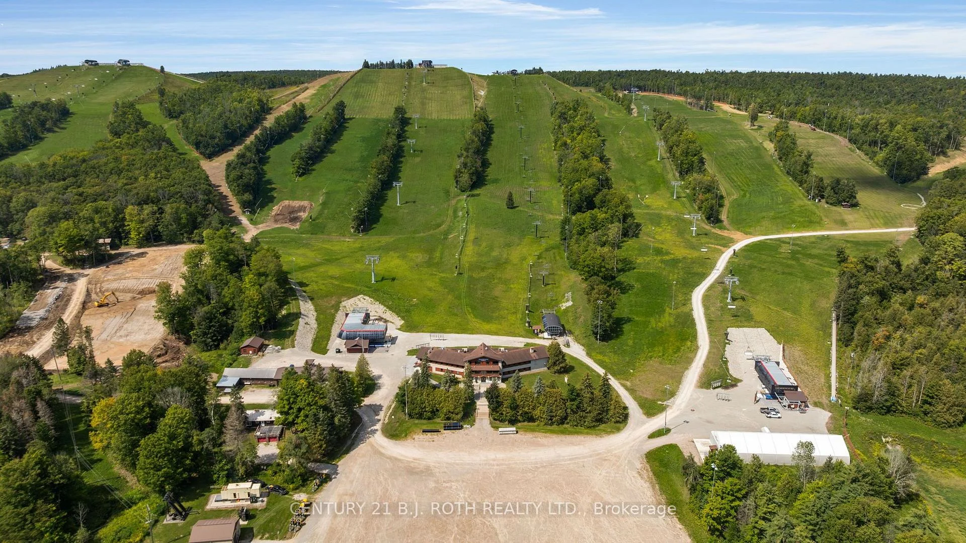 Photo 49 of 59 Slalom Drive, Oro-Medonte, Rural Oro-Medonte — HOMEH