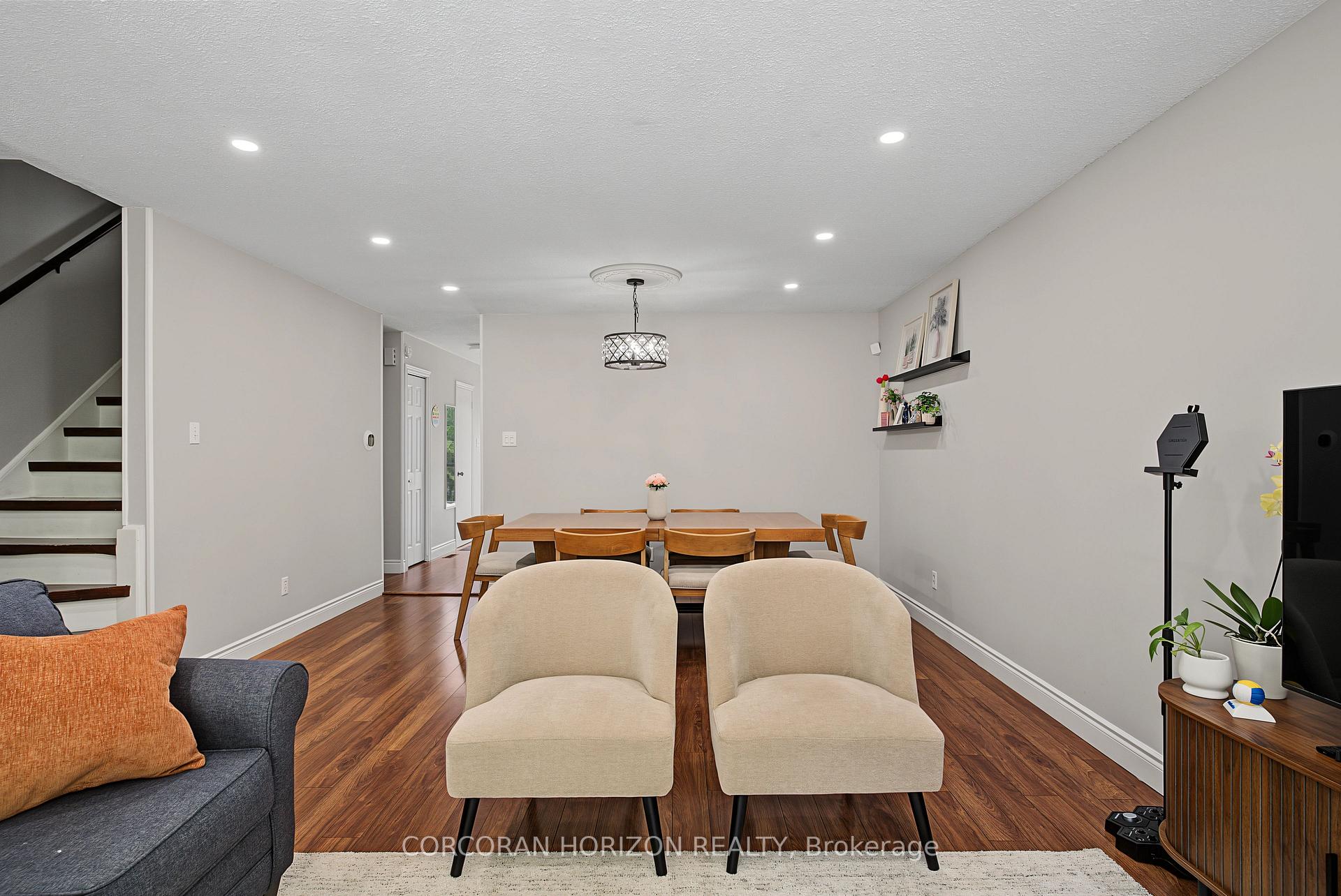 Photo 14 of Unit 1, 15 Green Valley Drive, Kitchener, Pioneer Park — HOMEH