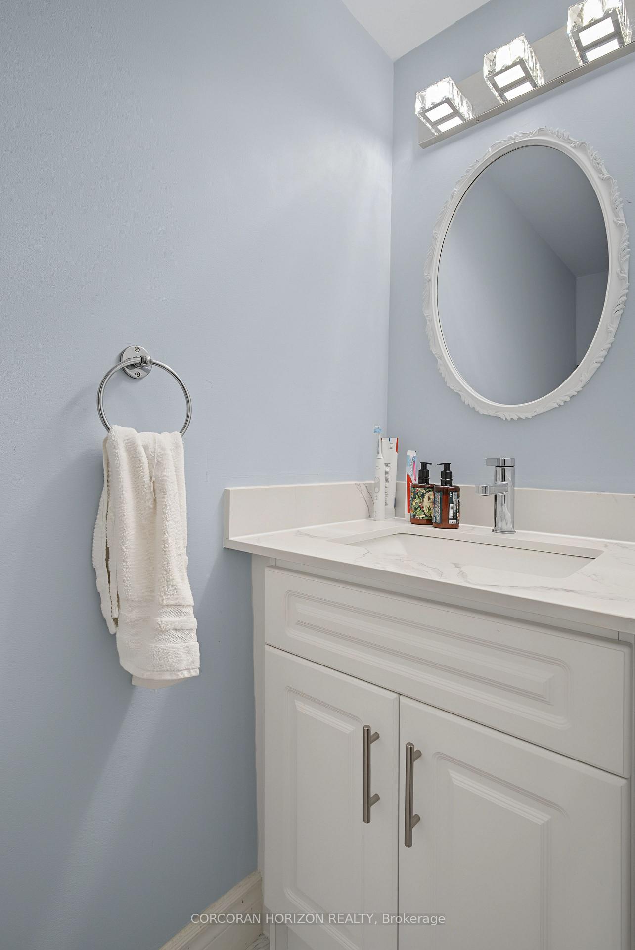 Photo 24 of Unit 1, 15 Green Valley Drive, Kitchener, Pioneer Park — HOMEH