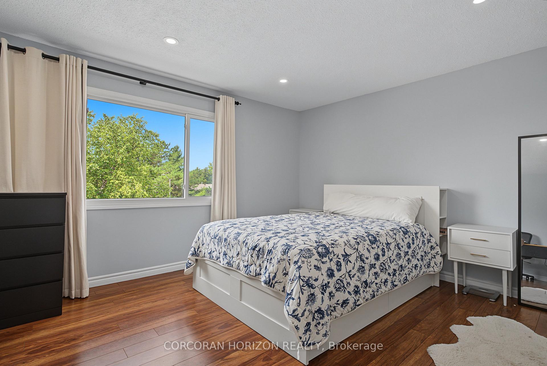 Photo 26 of Unit 1, 15 Green Valley Drive, Kitchener, Pioneer Park — HOMEH