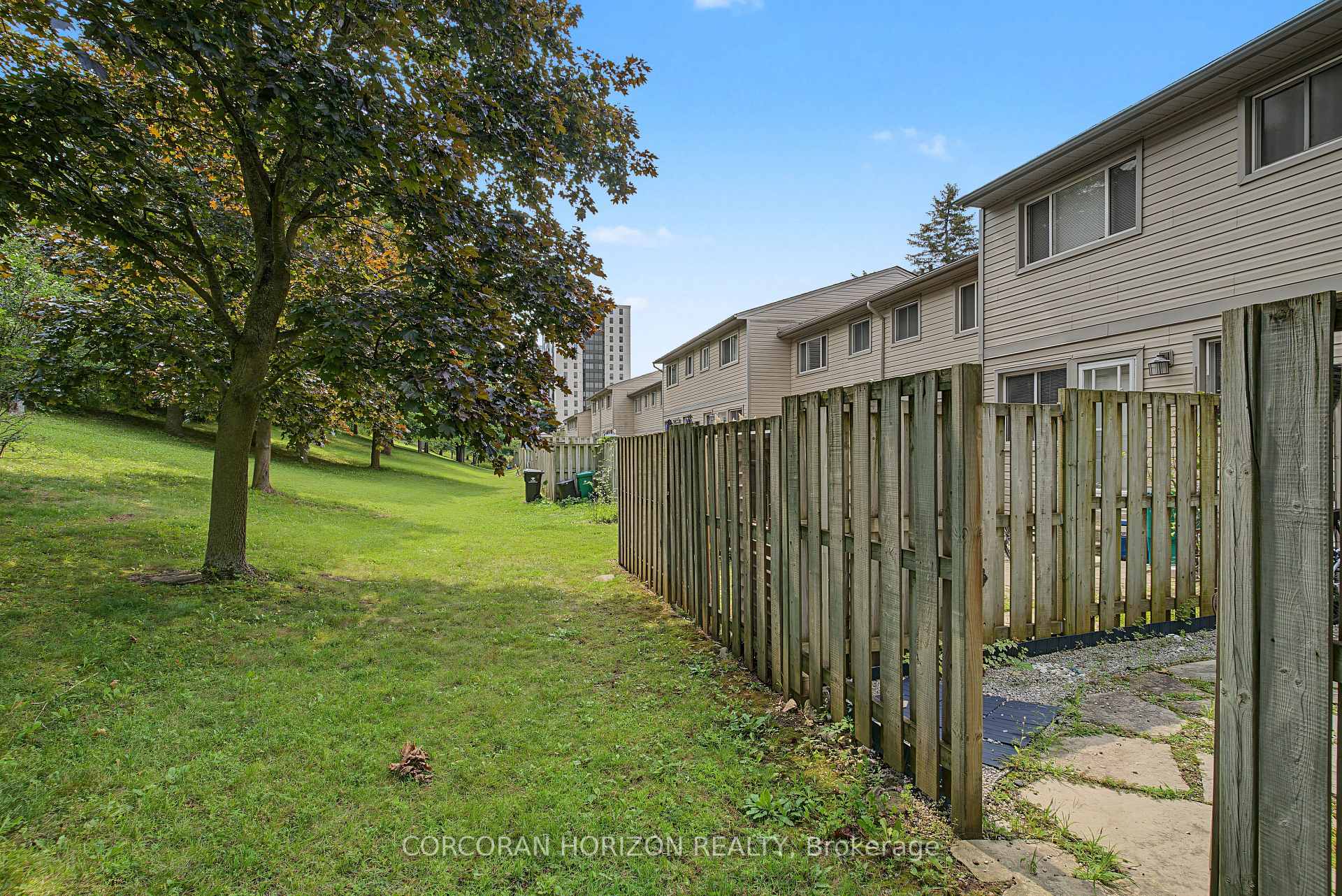 Photo 47 of Unit 1, 15 Green Valley Drive, Kitchener, Pioneer Park — HOMEH
