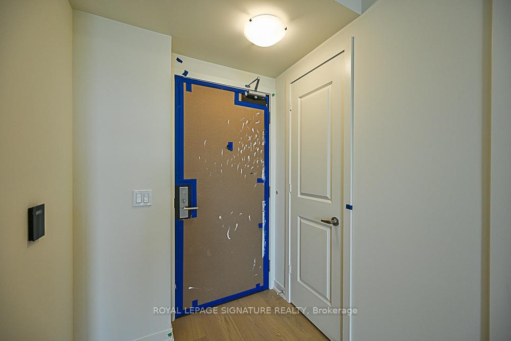 Photo 8 of Unit PH209, 38 Annie Craig Drive, Etobicoke, Mimico — HOMEH