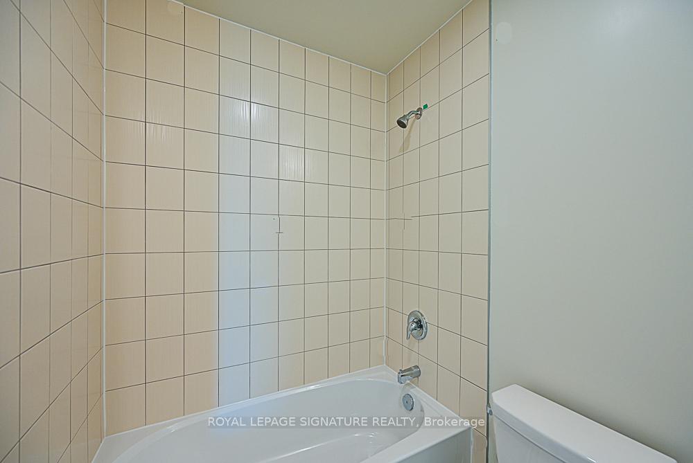 Photo 20 of Unit PH209, 38 Annie Craig Drive, Etobicoke, Mimico — HOMEH