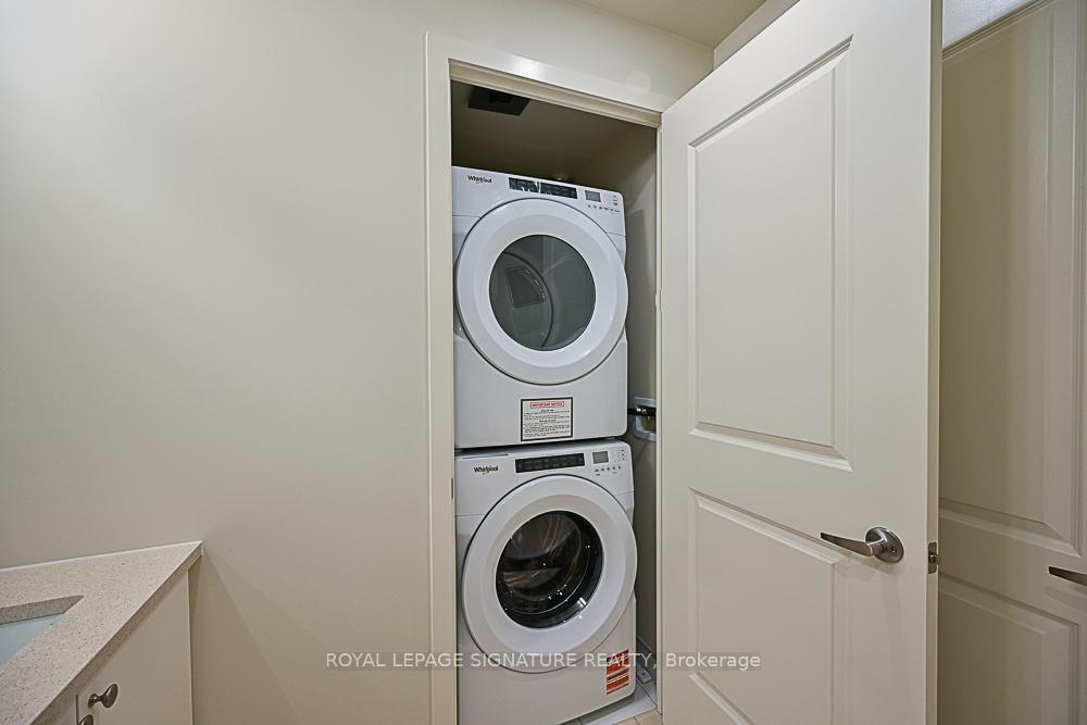 Photo 21 of Unit PH209, 38 Annie Craig Drive, Etobicoke, Mimico — HOMEH