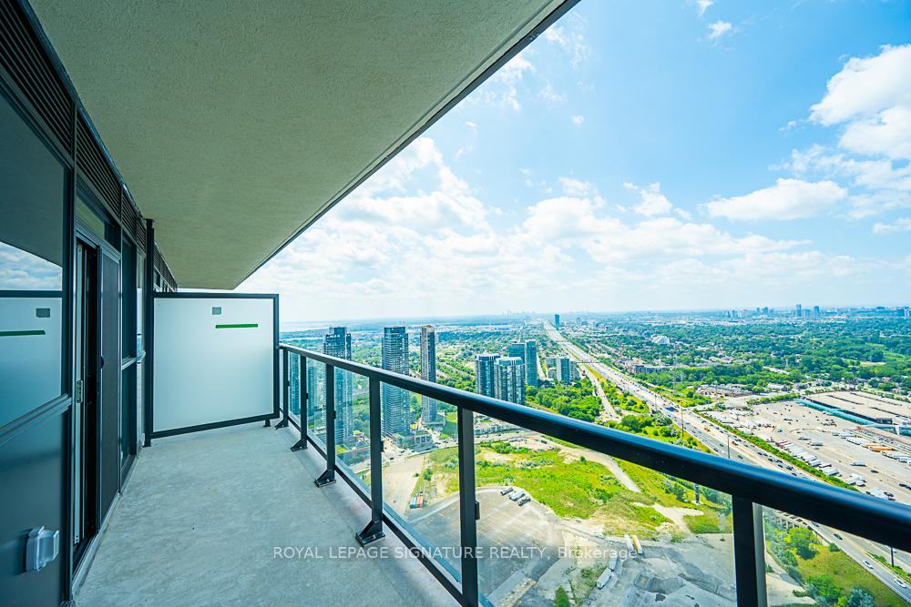 Photo 22 of Unit PH209, 38 Annie Craig Drive, Etobicoke, Mimico — HOMEH