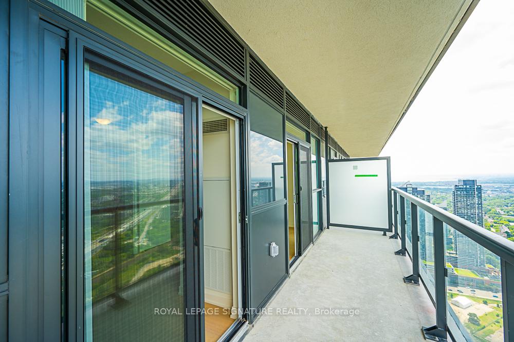 Photo 23 of Unit PH209, 38 Annie Craig Drive, Etobicoke, Mimico — HOMEH