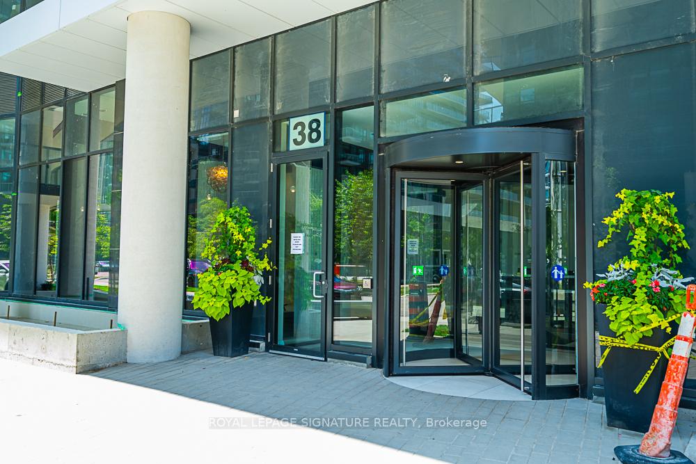 Photo 34 of Unit PH209, 38 Annie Craig Drive, Etobicoke, Mimico — HOMEH