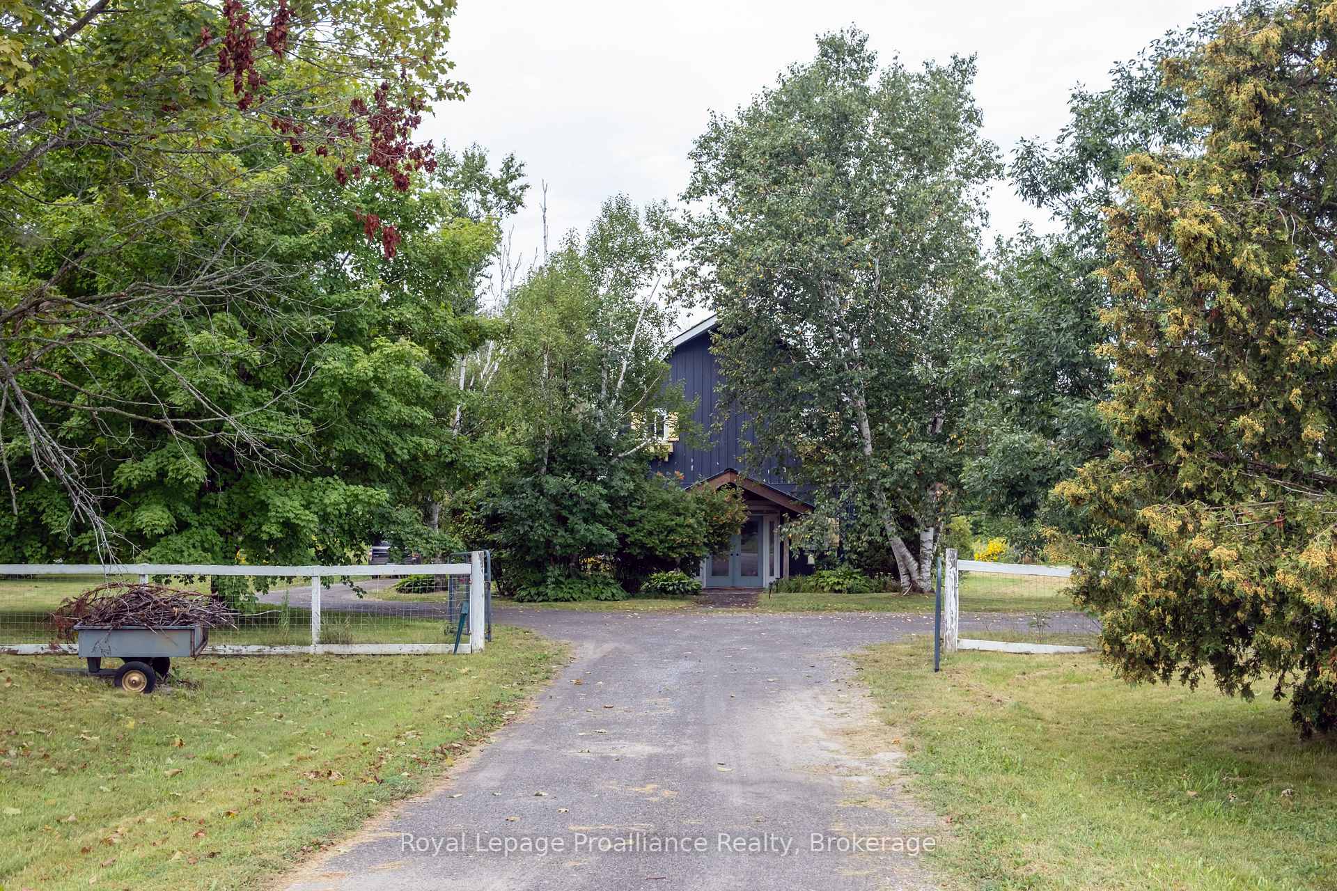 Photo 4 of 77 Anson Road, Stirling-Rawdon, Rawdon Ward — HOMEH