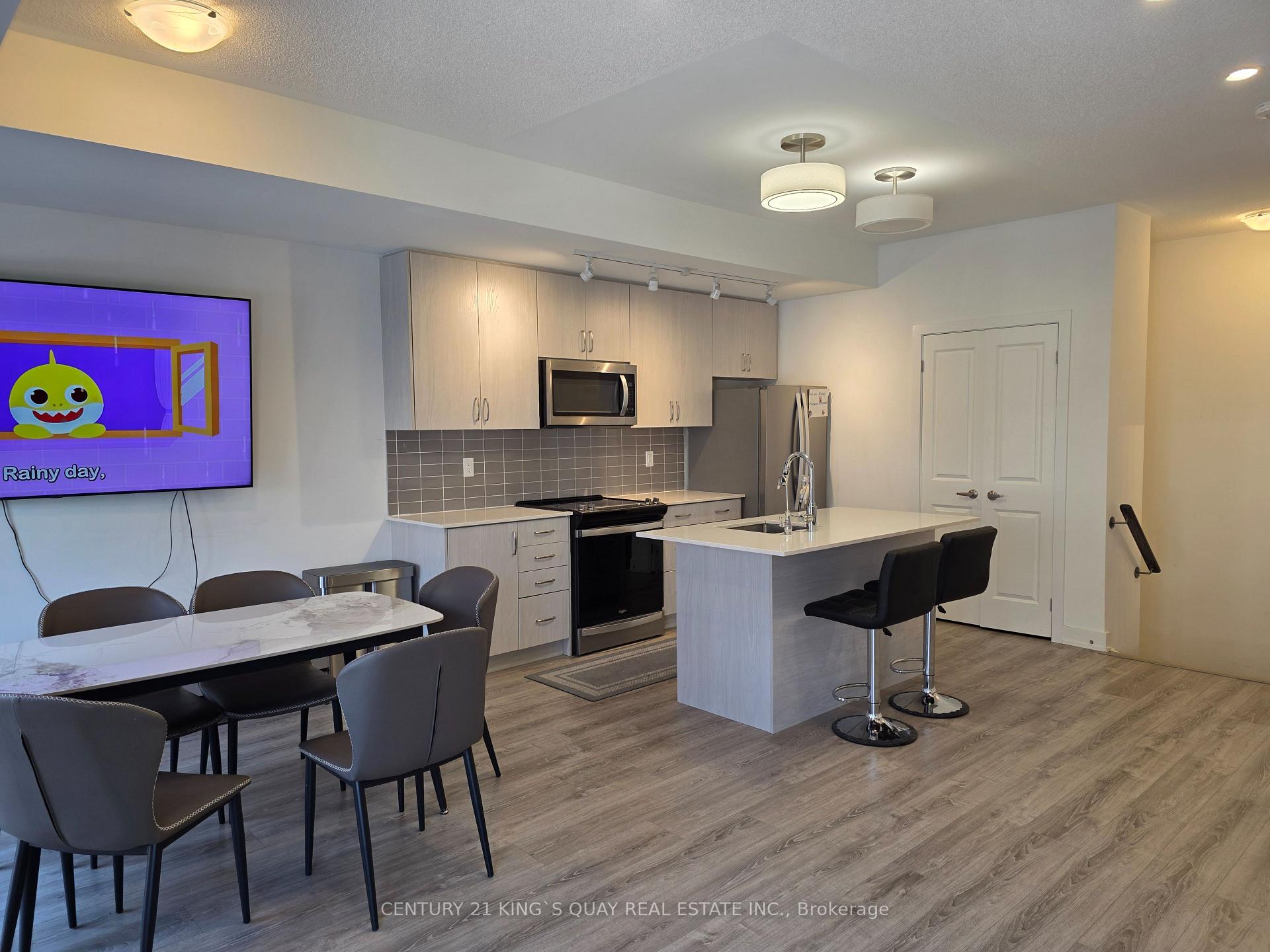 Photo 7 of 24 Nordic Lane, Whitchurch-Stouffville, Stouffville — HOMEH