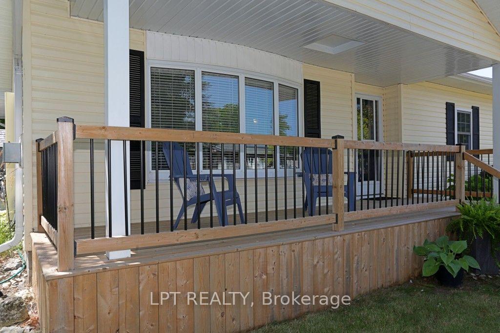 Photo 3 of 348 Shannon Boulevard S, Bluewater, Hay — HOMEH