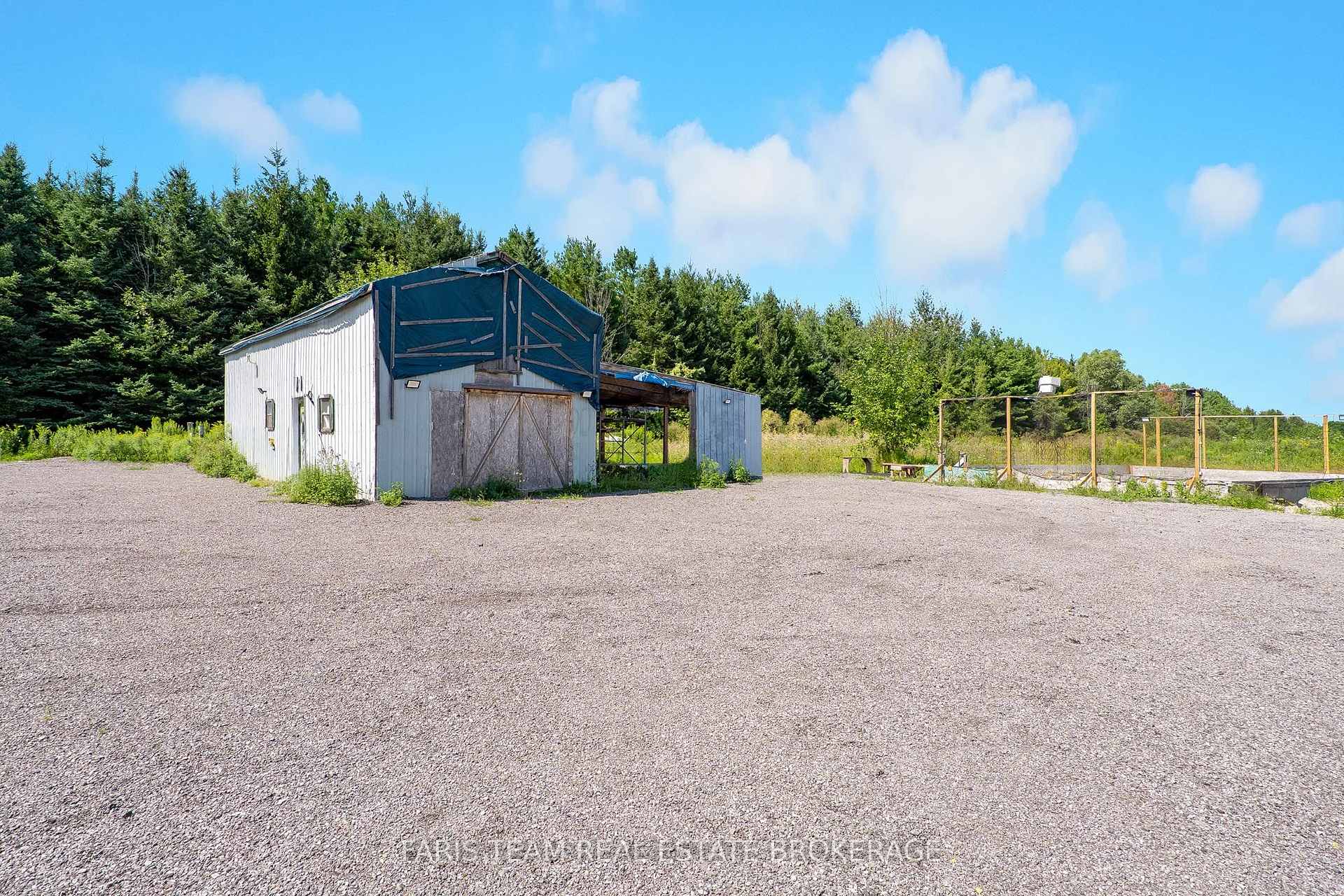 Photo 89 of 5584 6th Line, New Tecumseth, Tottenham — HOMEH