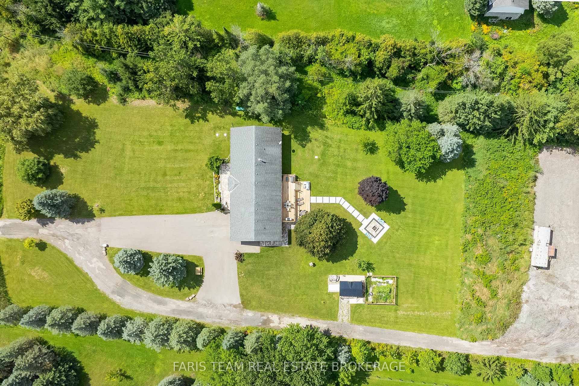 Photo 95 of 5584 6th Line, New Tecumseth, Tottenham — HOMEH