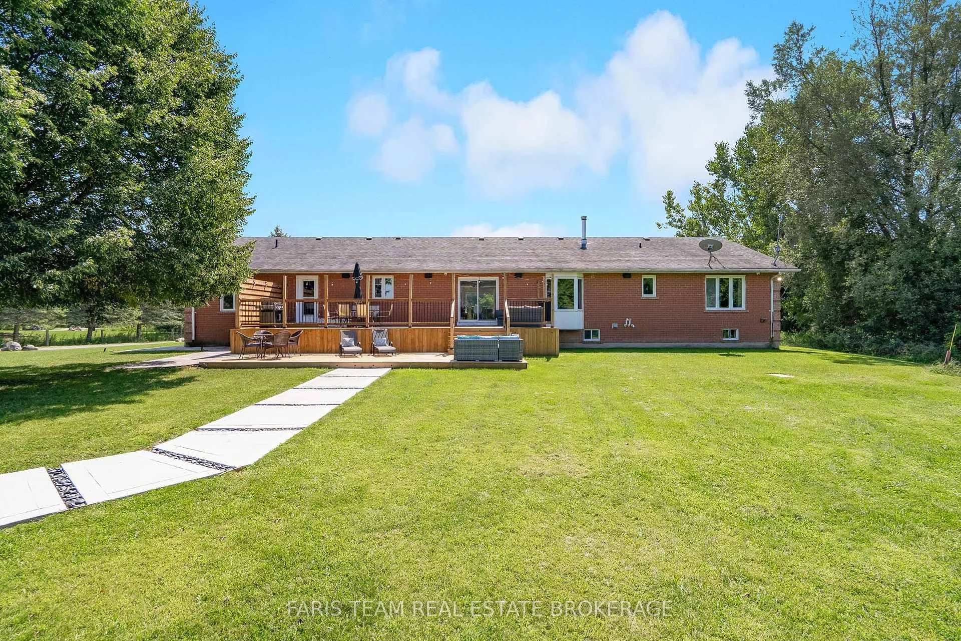 Photo 80 of 5584 6th Line, New Tecumseth, Tottenham — HOMEH