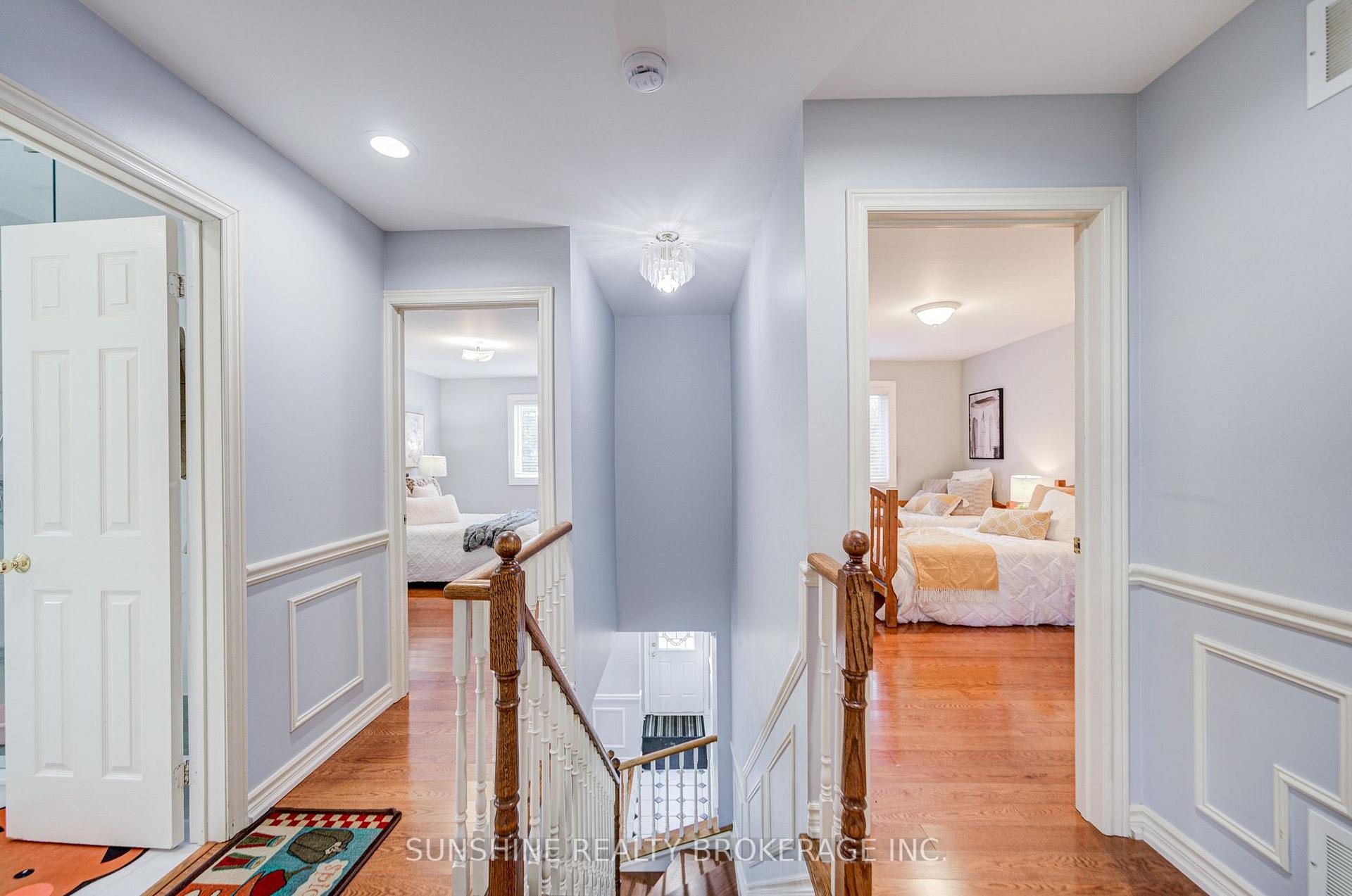 Photo 13 of 25 Rachel Crescent, Markham, Cachet — HOMEH