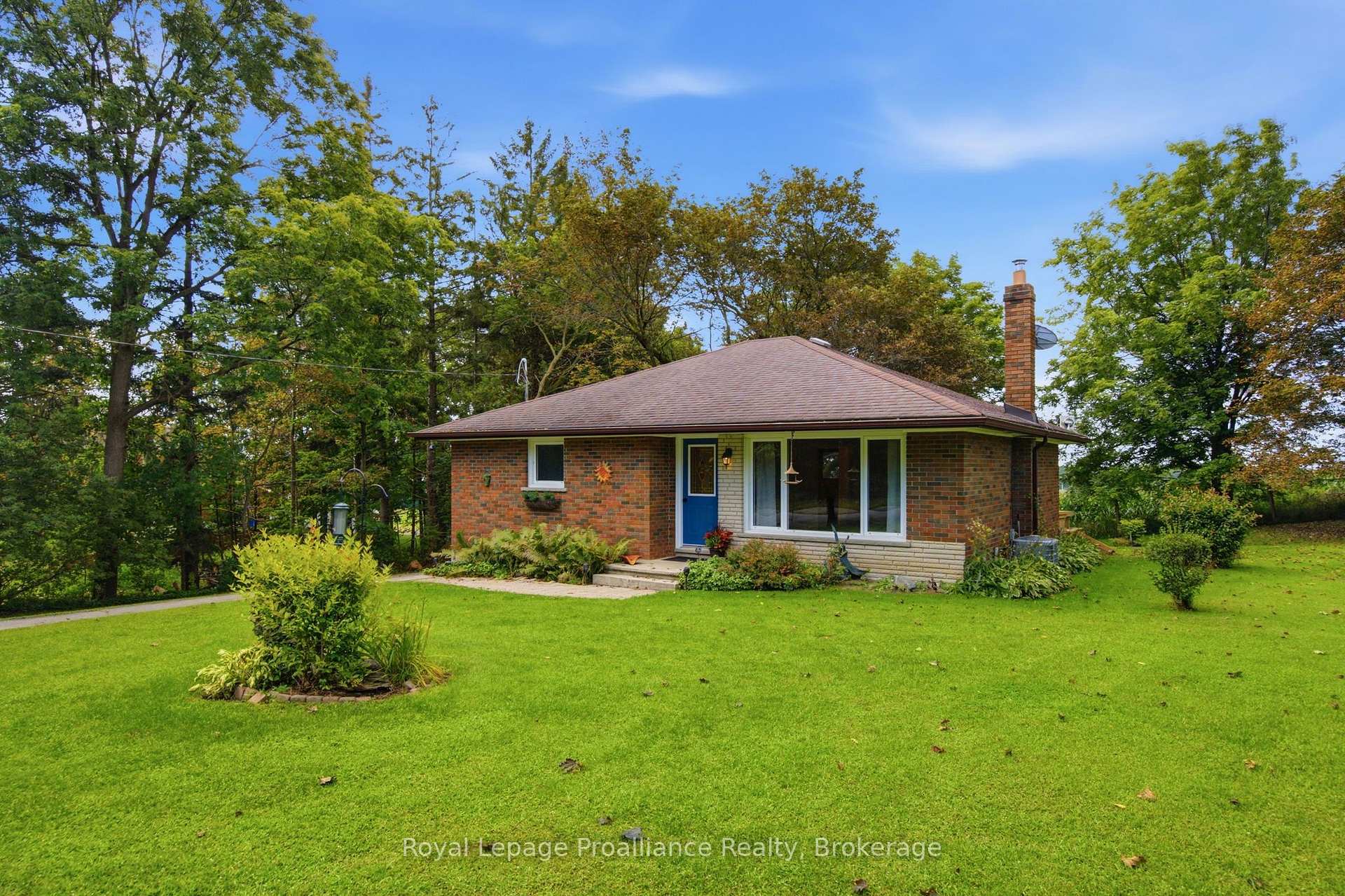 Photo 2 of 8161 Danforth Street W, Hamilton Township, Baltimore — HOMEH