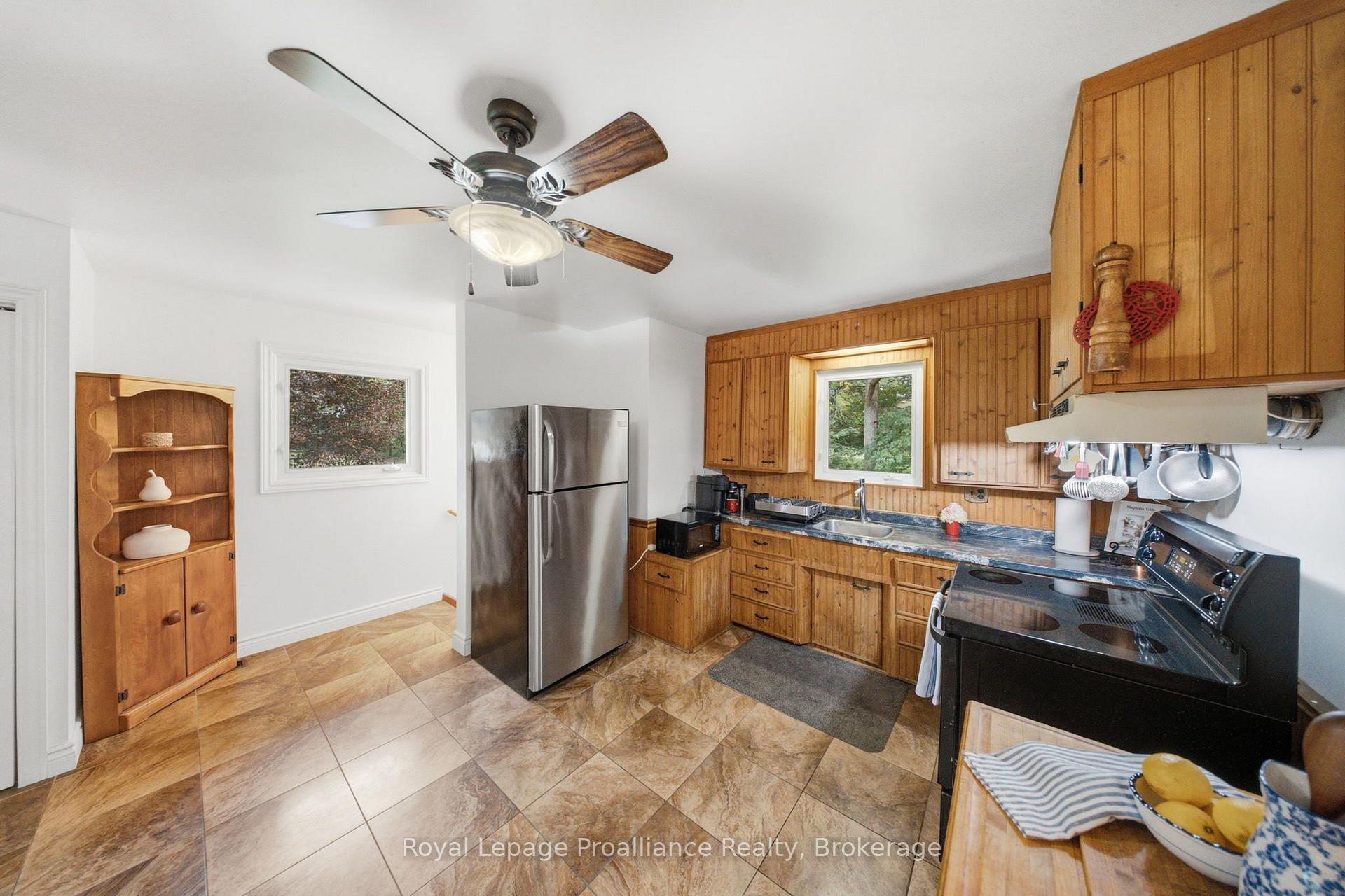 Photo 16 of 8161 Danforth Street W, Hamilton Township, Baltimore — HOMEH