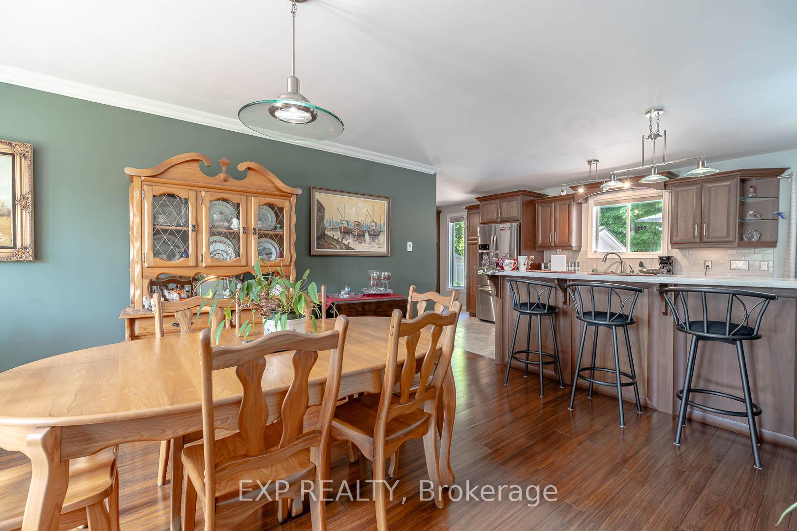 Photo 5 of 10 Kathryn Crescent, North Bay, College Heights — HOMEH