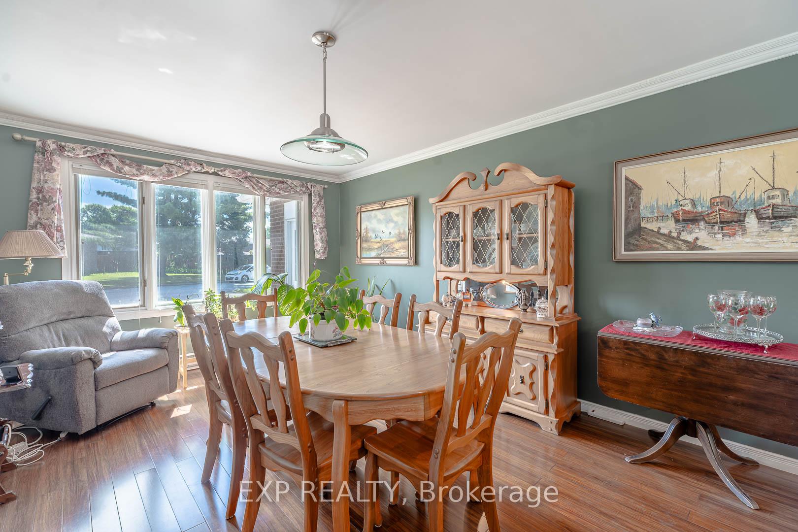 Photo 8 of 10 Kathryn Crescent, North Bay, College Heights — HOMEH