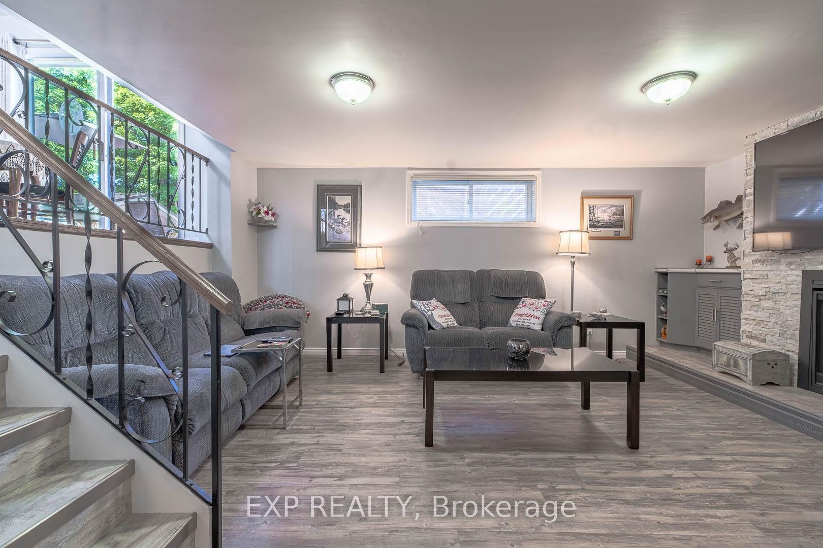 Photo 16 of 10 Kathryn Crescent, North Bay, College Heights — HOMEH