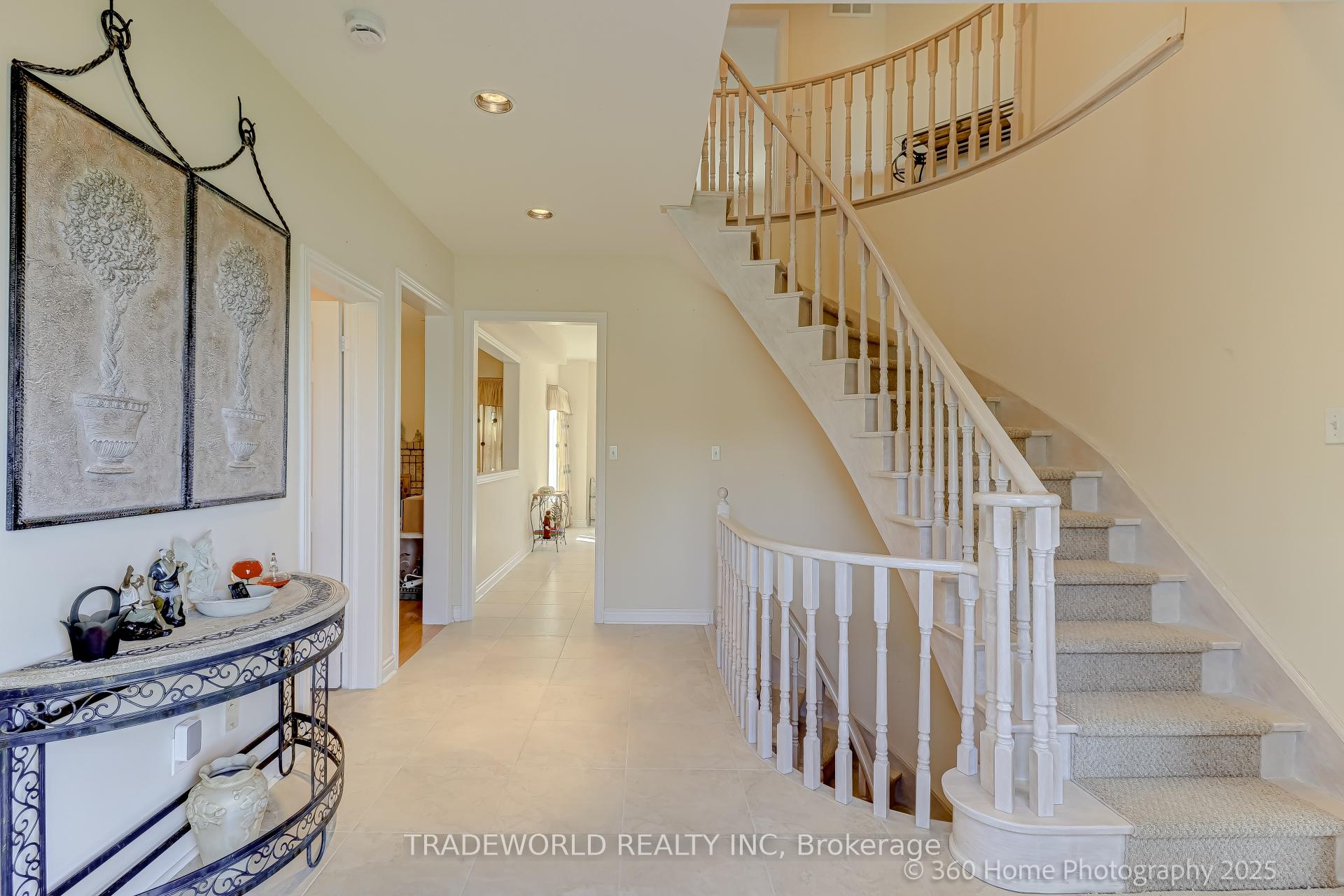 Photo 3 of 80 Eyer Drive, Markham, Cachet — HOMEH