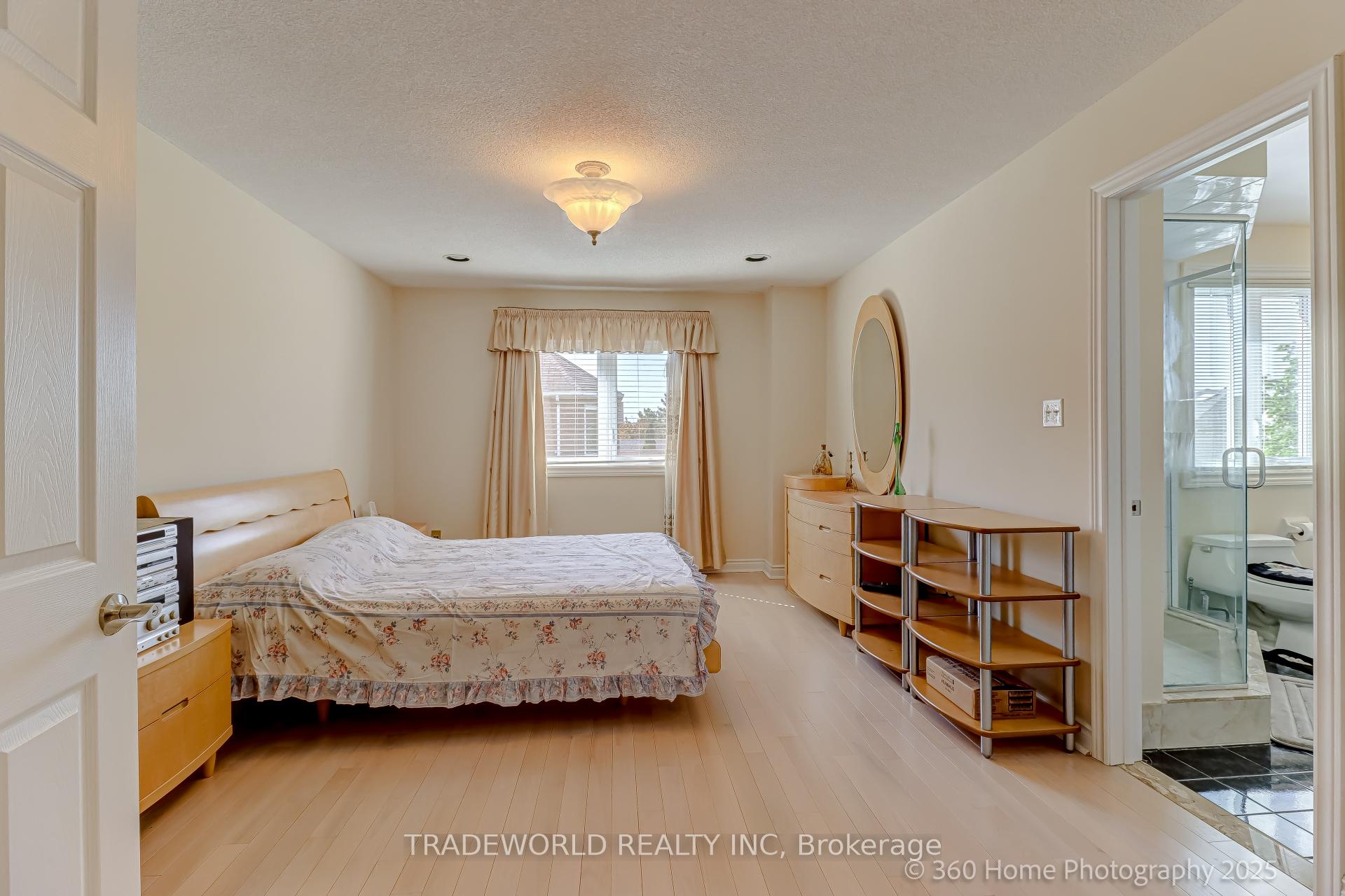 Photo 13 of 80 Eyer Drive, Markham, Cachet — HOMEH