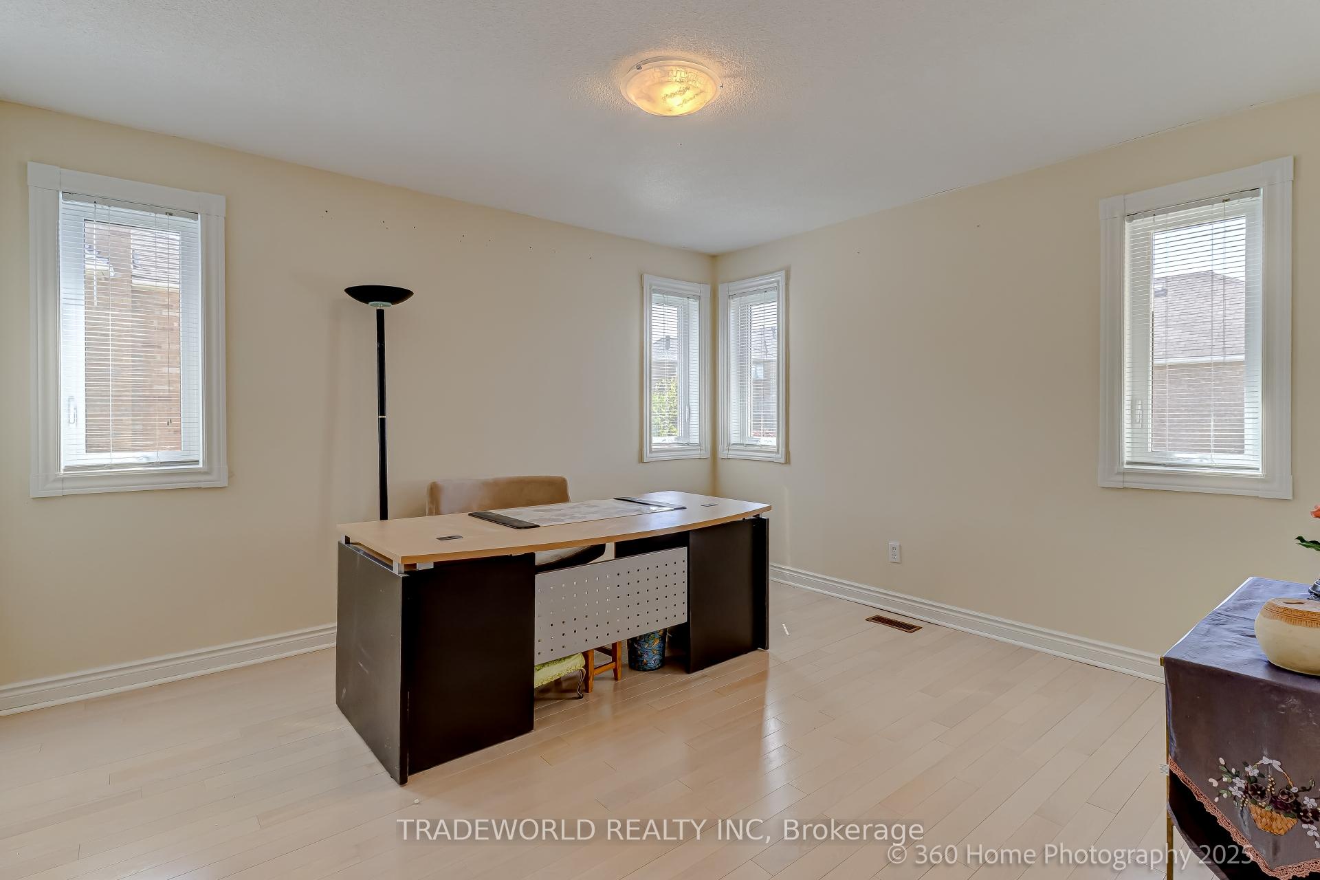 Photo 18 of 80 Eyer Drive, Markham, Cachet — HOMEH