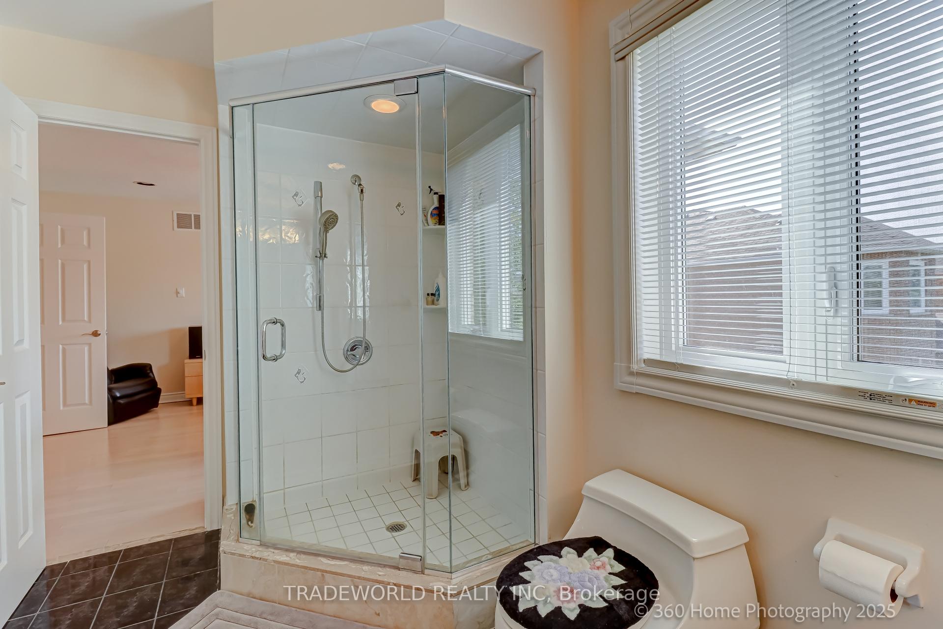 Photo 20 of 80 Eyer Drive, Markham, Cachet — HOMEH
