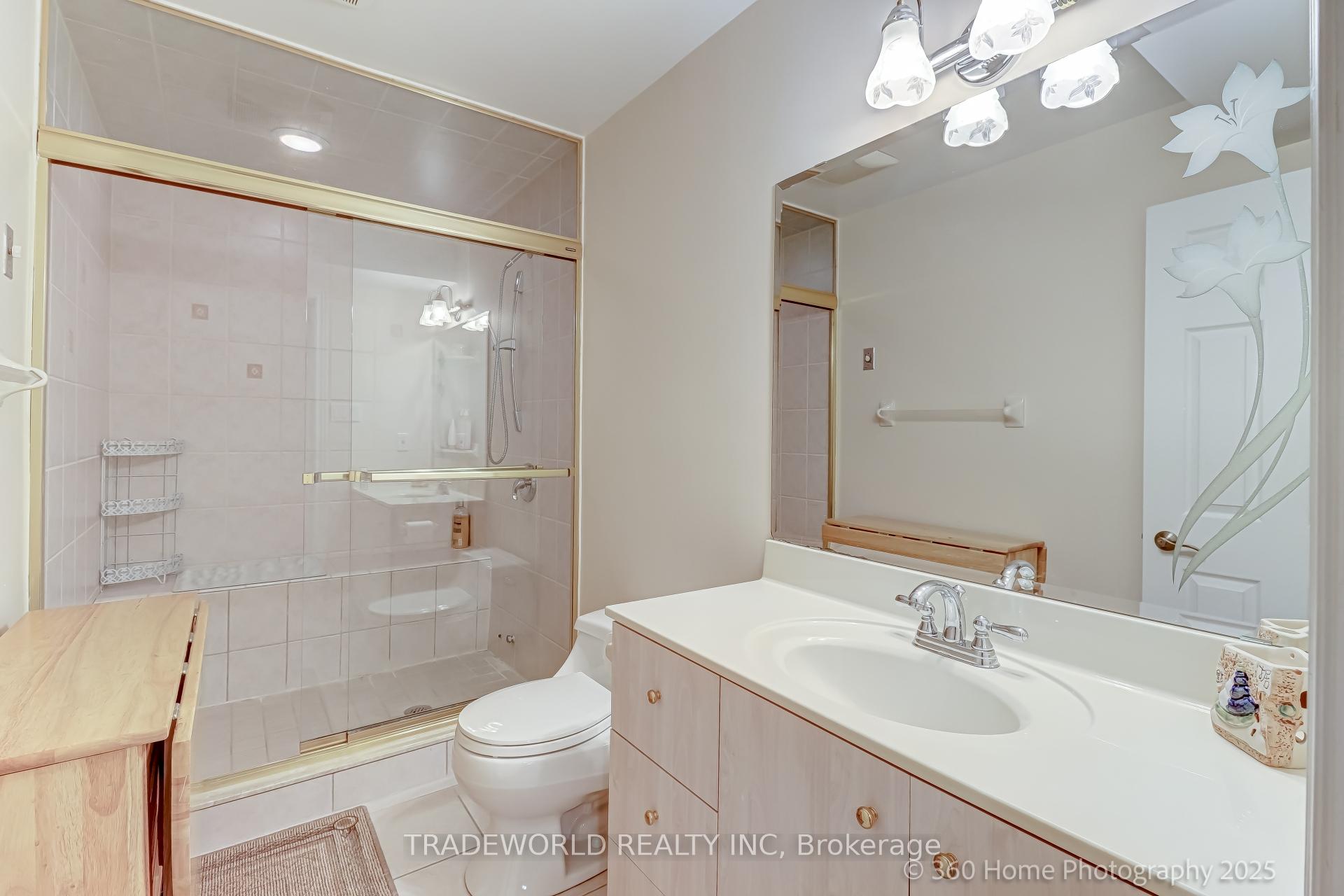 Photo 25 of 80 Eyer Drive, Markham, Cachet — HOMEH