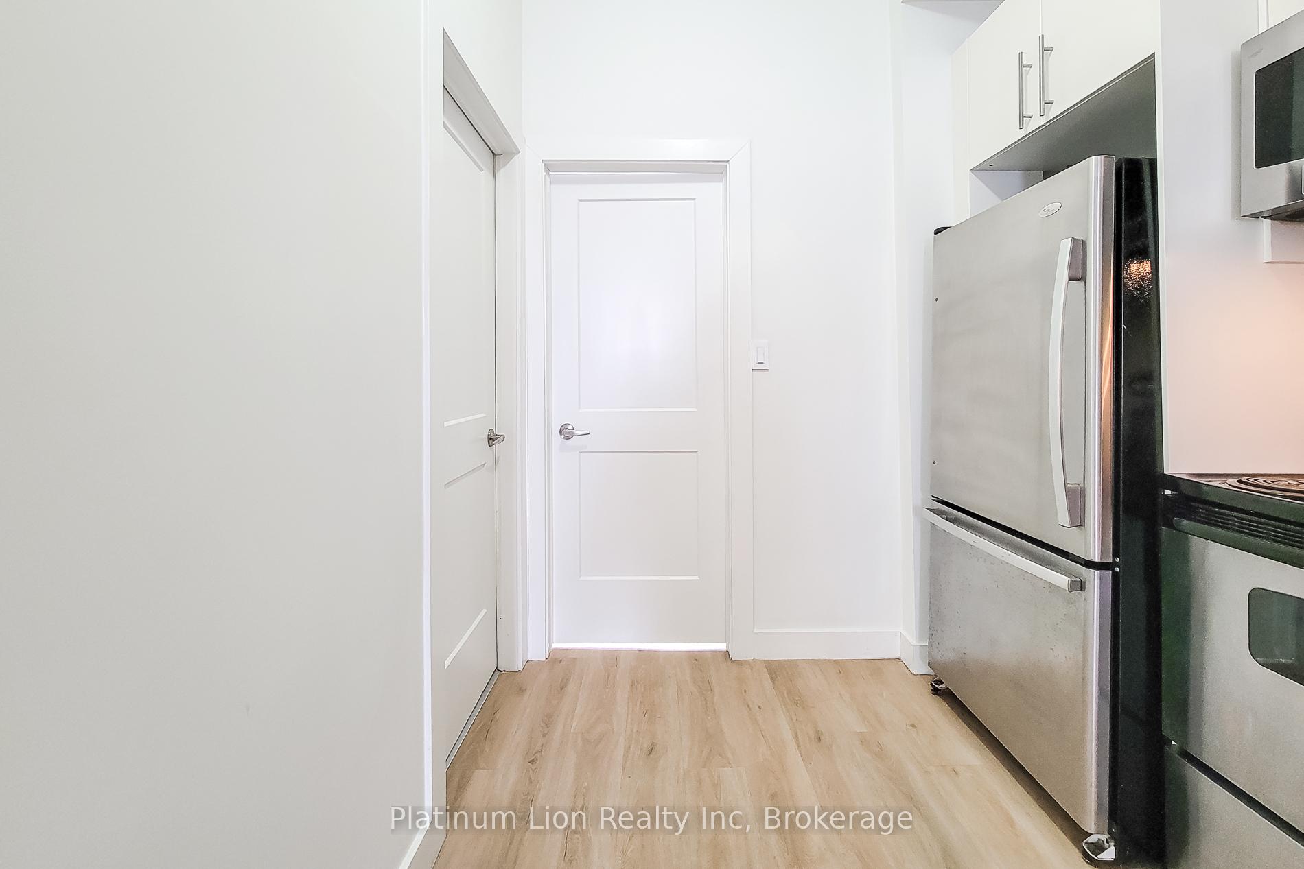 Photo 13 of Unit 5, 255 Emerald Street N, Hamilton, Stinson — HOMEH