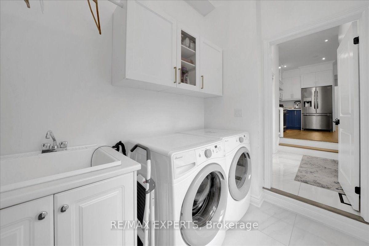 Photo 20 of 320 Barons Street, Vaughan, Kleinburg — HOMEH