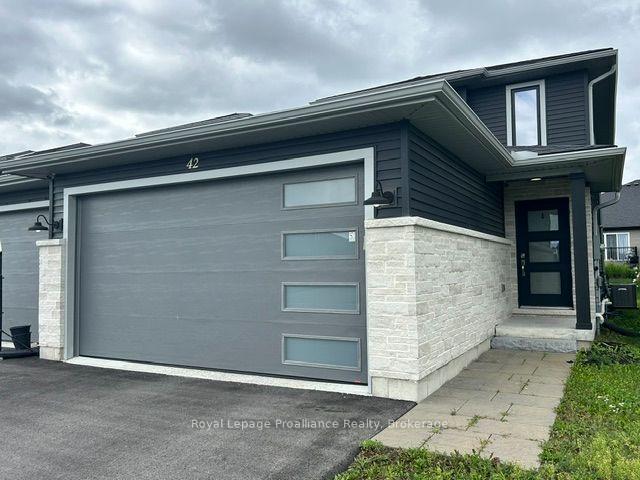 Photo 1 of 42 Dewal Place, Belleville, Belleville Ward — HOMEH