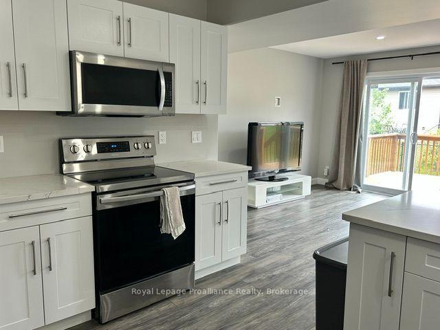 Photo 6 of 42 Dewal Place, Belleville, Belleville Ward — HOMEH