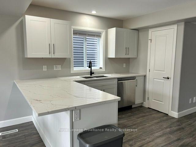 Photo 8 of 42 Dewal Place, Belleville, Belleville Ward — HOMEH