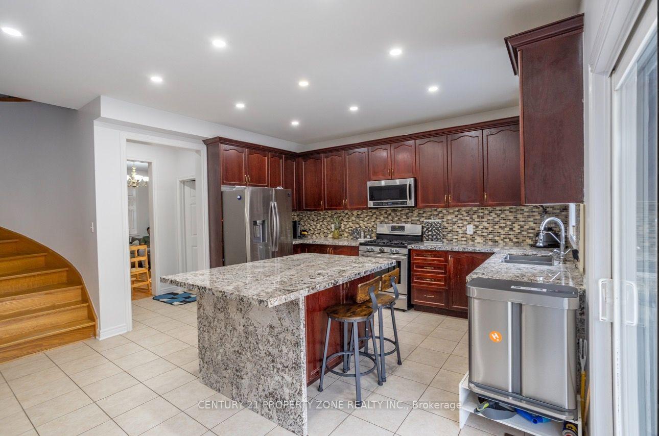 Photo 9 of 31 Game Creek Crescent, Brampton, Northwest Sandalwood Parkway — HOMEH