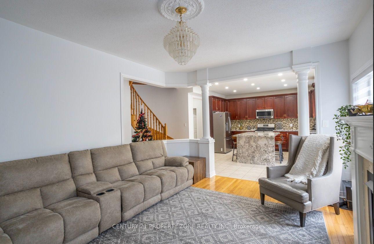 Photo 14 of 31 Game Creek Crescent, Brampton, Northwest Sandalwood Parkway — HOMEH