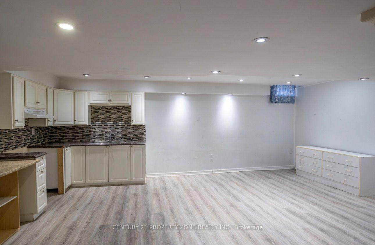 Photo 31 of 31 Game Creek Crescent, Brampton, Northwest Sandalwood Parkway — HOMEH