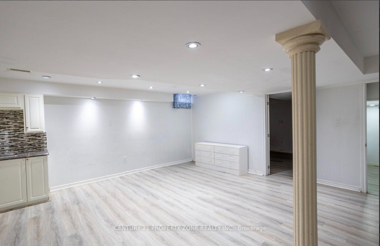 Photo 33 of 31 Game Creek Crescent, Brampton, Northwest Sandalwood Parkway — HOMEH