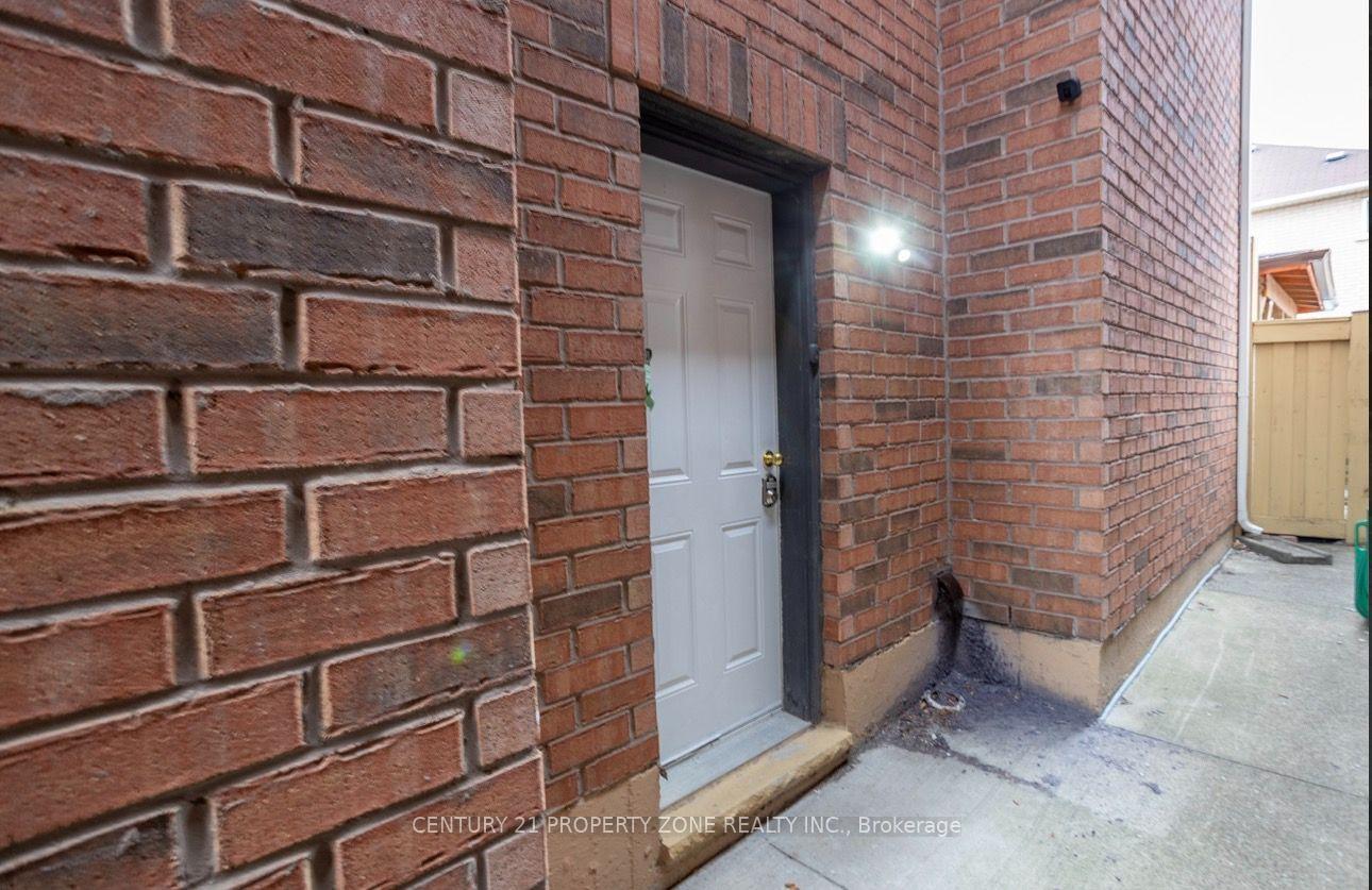 Photo 42 of 31 Game Creek Crescent, Brampton, Northwest Sandalwood Parkway — HOMEH