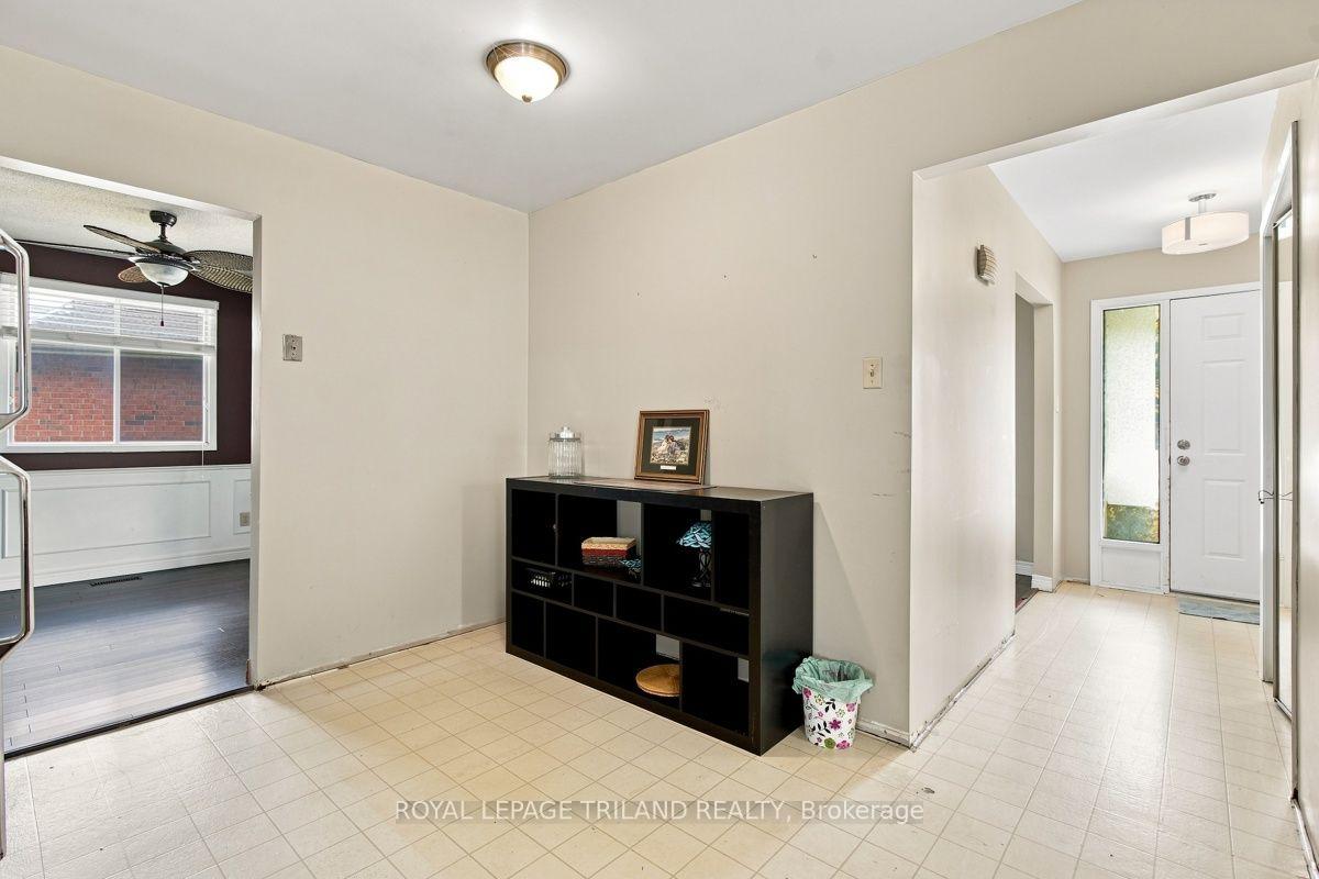 Photo 10 of 184 Chesham Place, London, North K — HOMEH