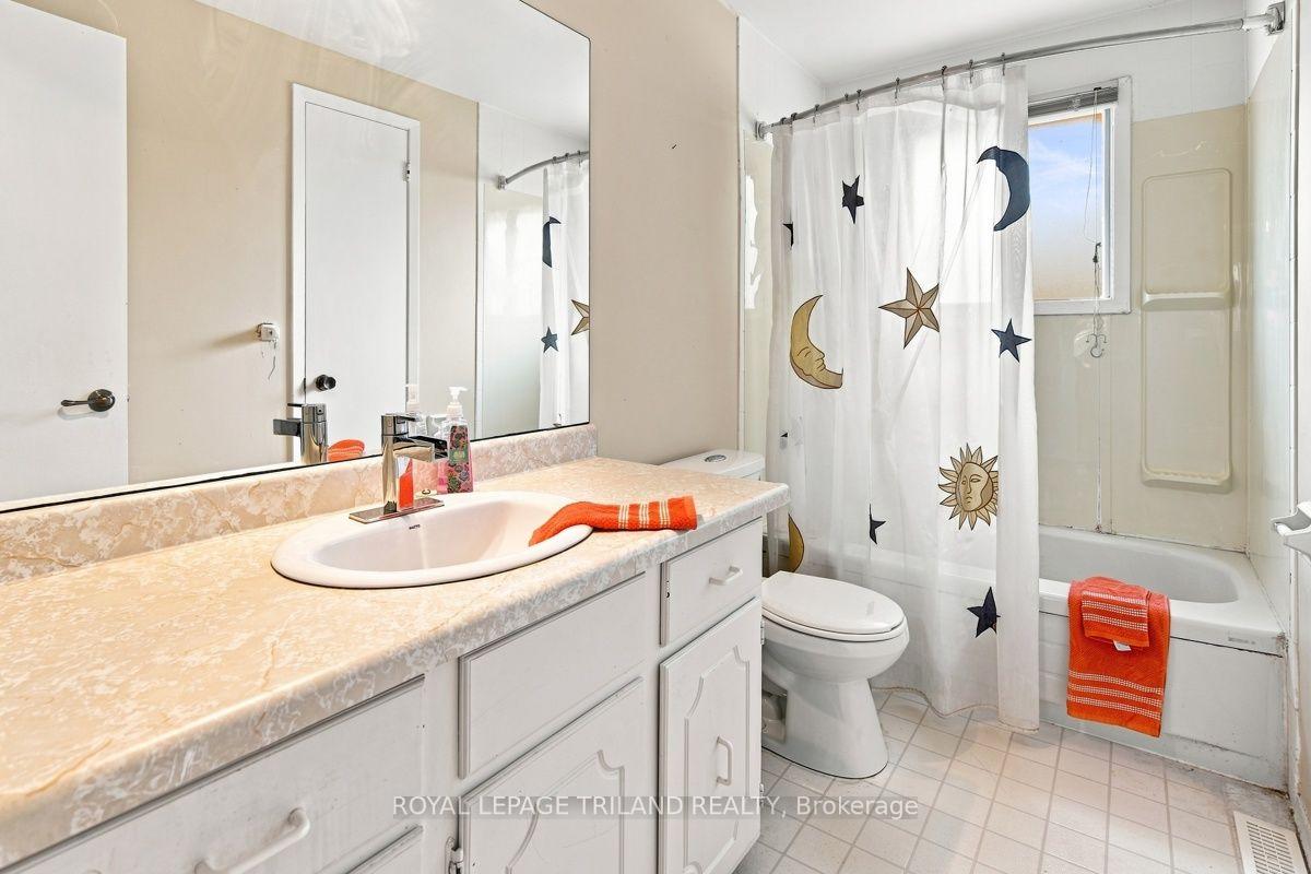 Photo 15 of 184 Chesham Place, London, North K — HOMEH