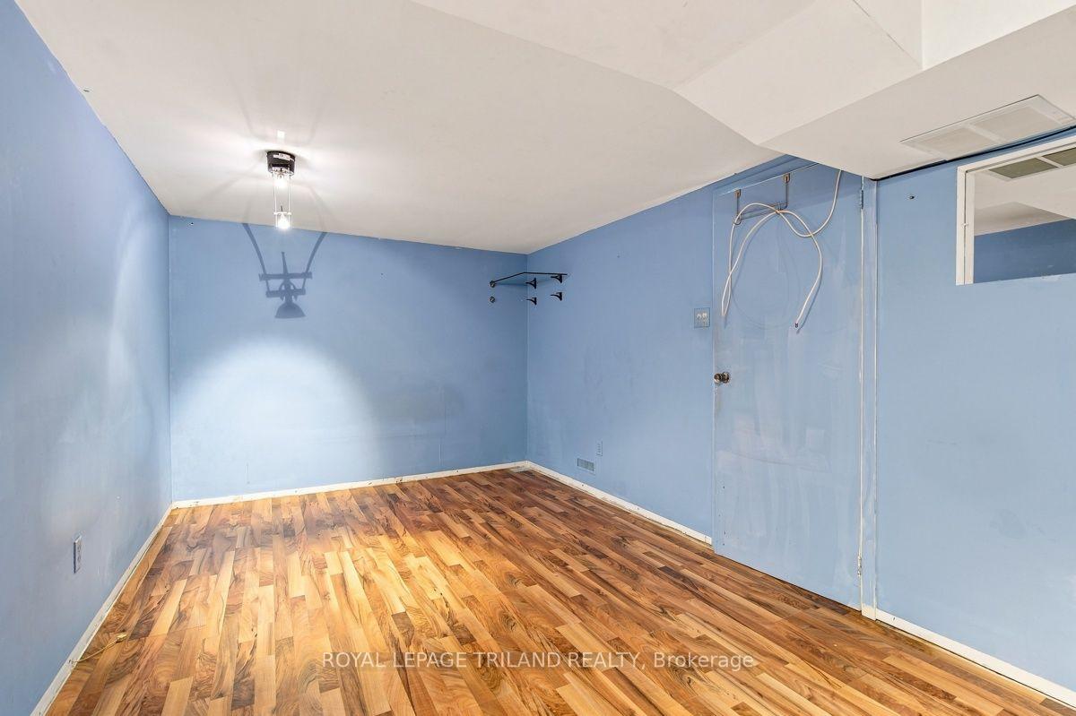 Photo 23 of 184 Chesham Place, London, North K — HOMEH