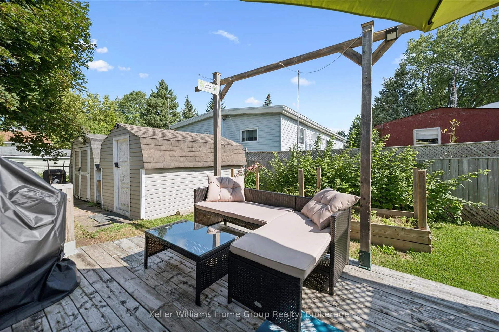 Photo 35 of 9 First Avenue, Centre Wellington, Fergus — HOMEH