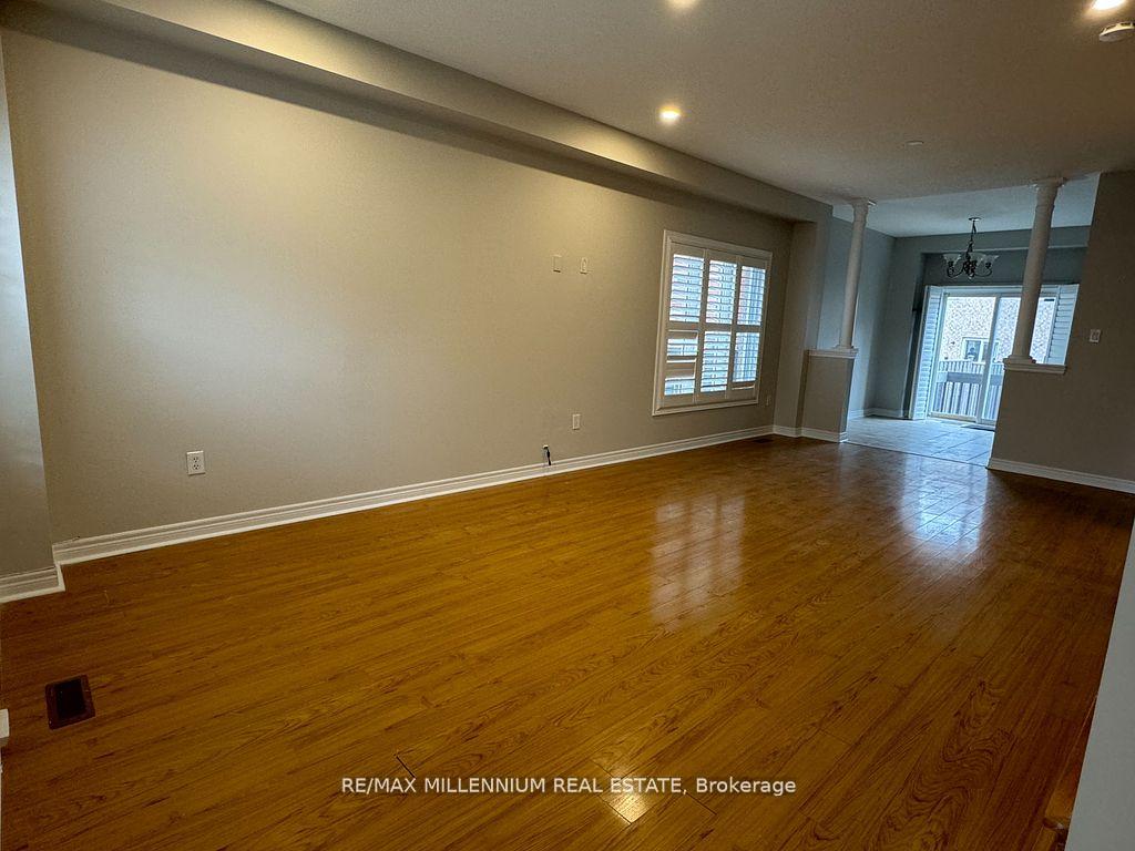 Photo 6 of 23 Calderstone Drive S, Brampton, Bram East — HOMEH