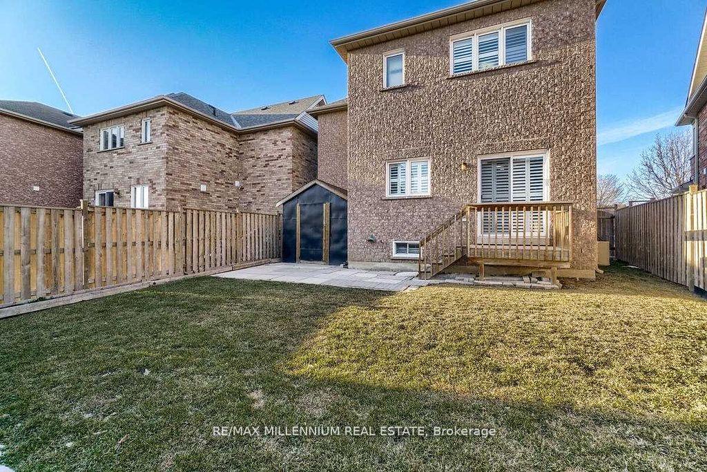 Photo 9 of 23 Calderstone Drive S, Brampton, Bram East — HOMEH