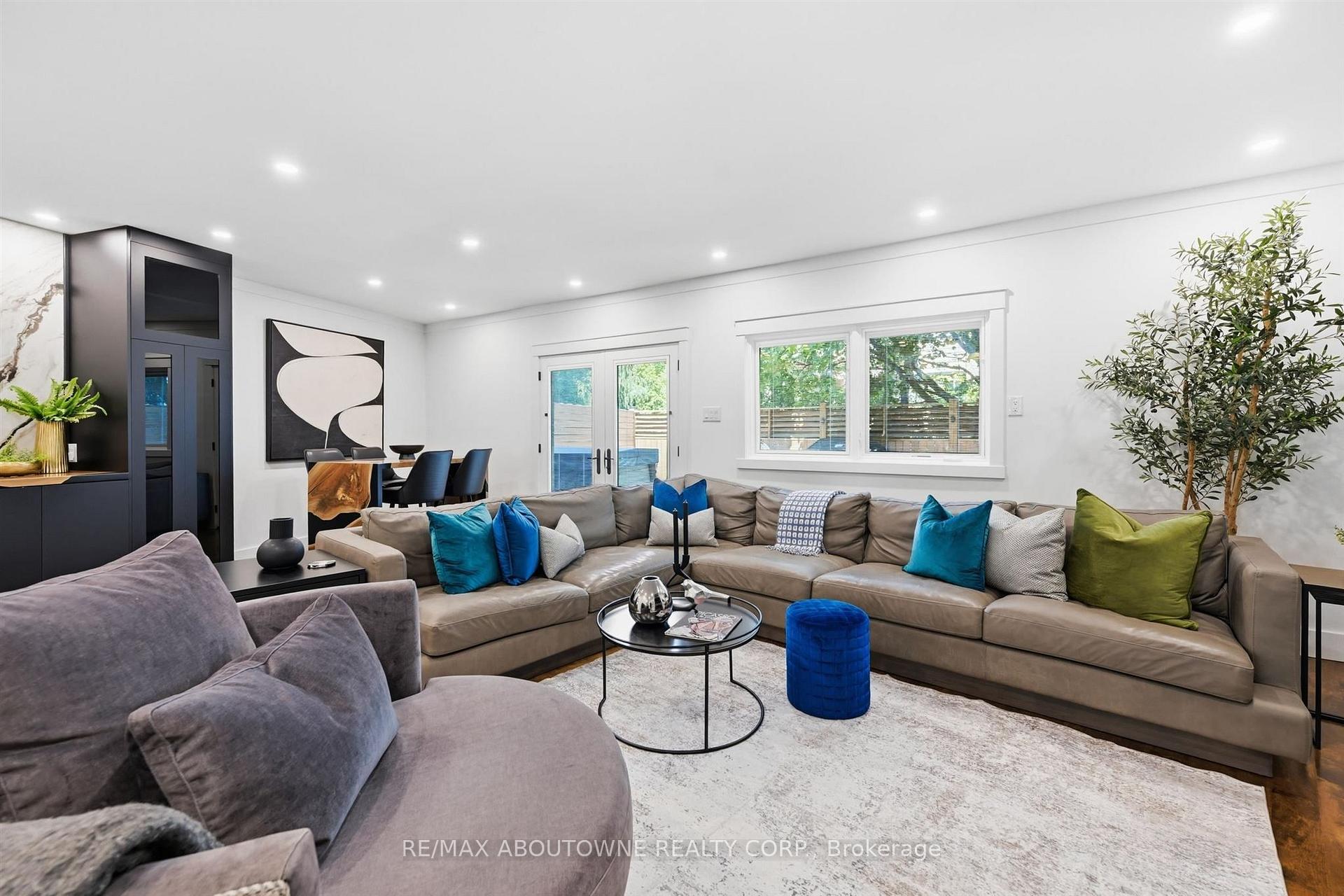 Photo 17 of 25 Southwind Terrace, Oakville, Bronte — HOMEH