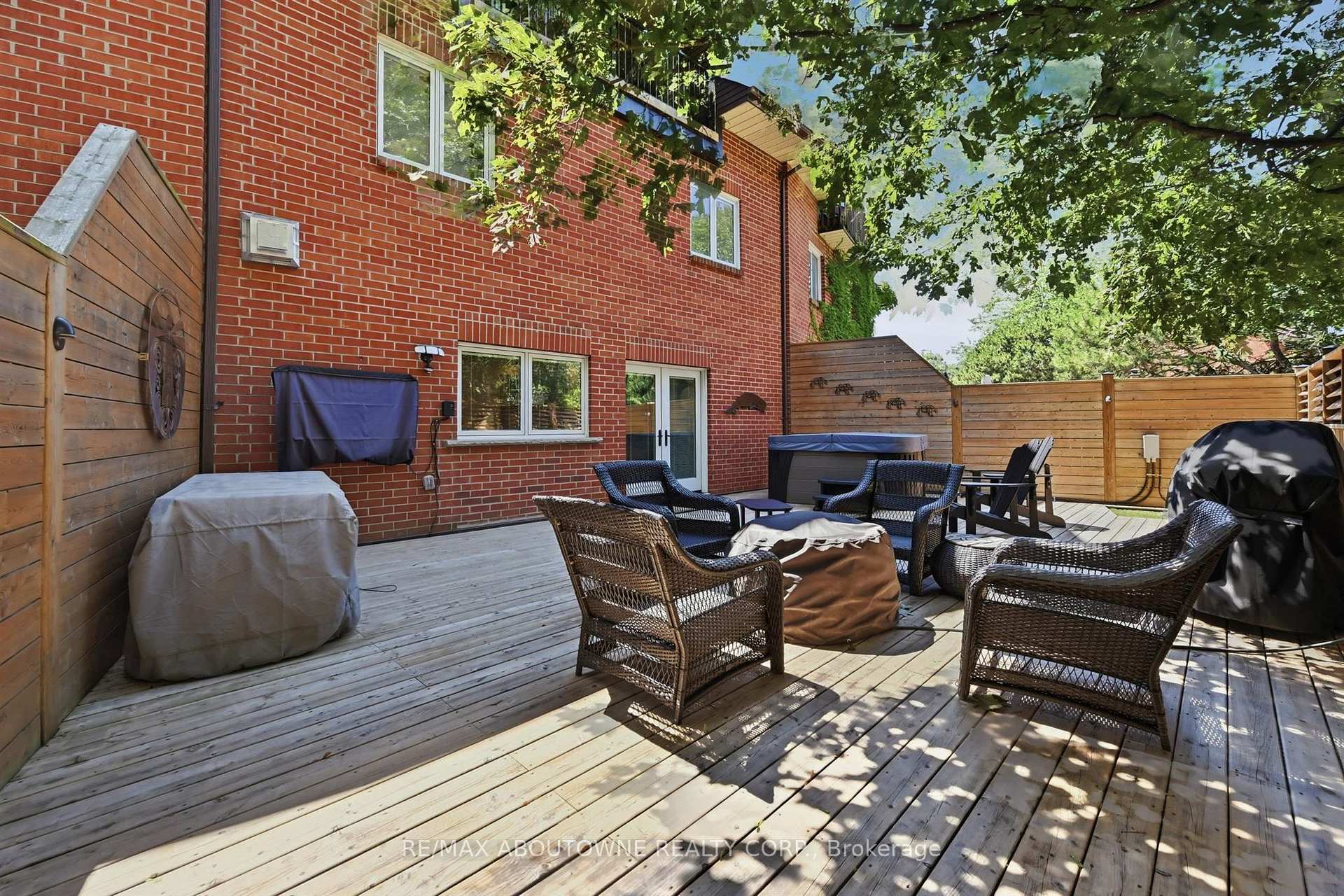 Photo 20 of 25 Southwind Terrace, Oakville, Bronte — HOMEH