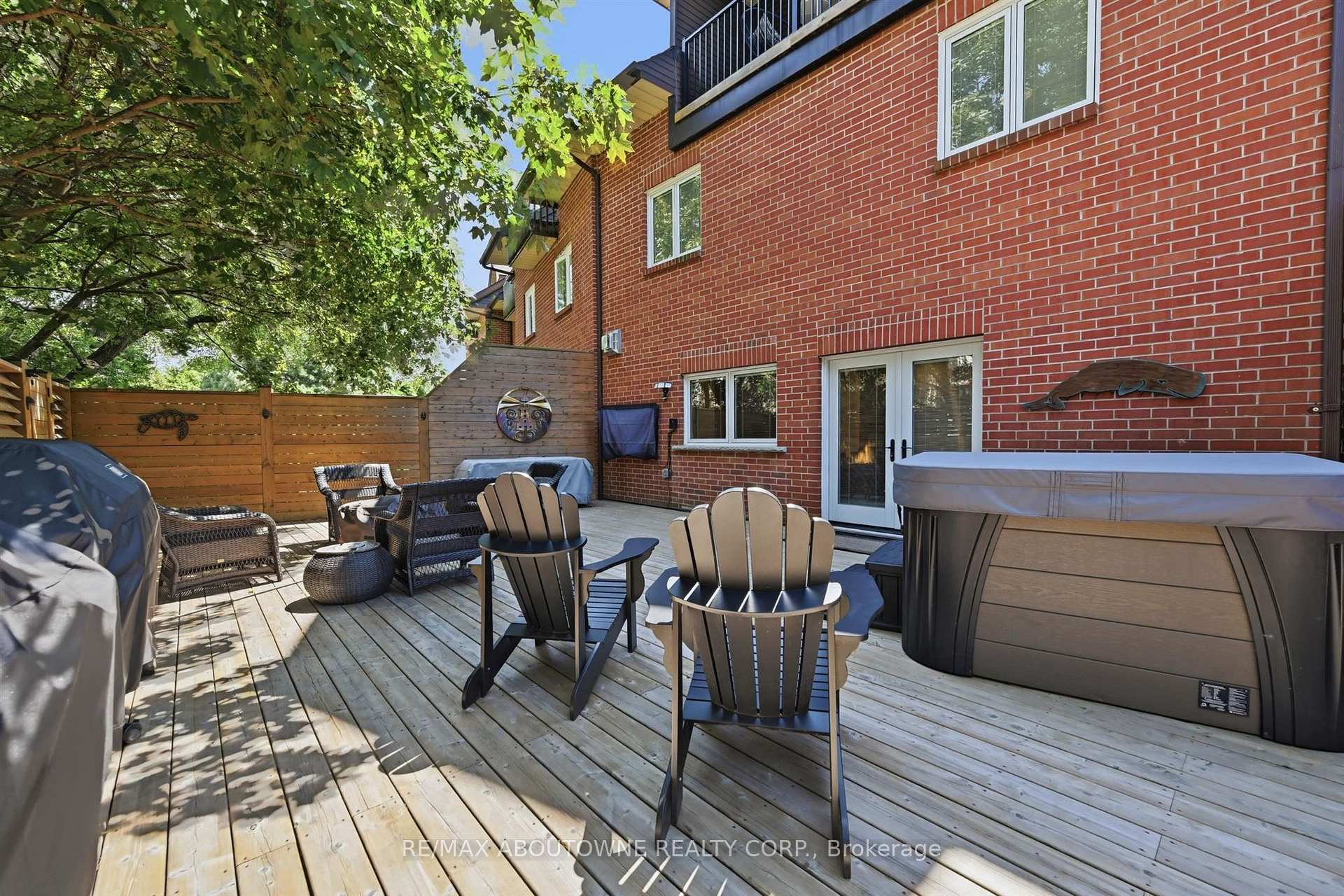 Photo 21 of 25 Southwind Terrace, Oakville, Bronte — HOMEH