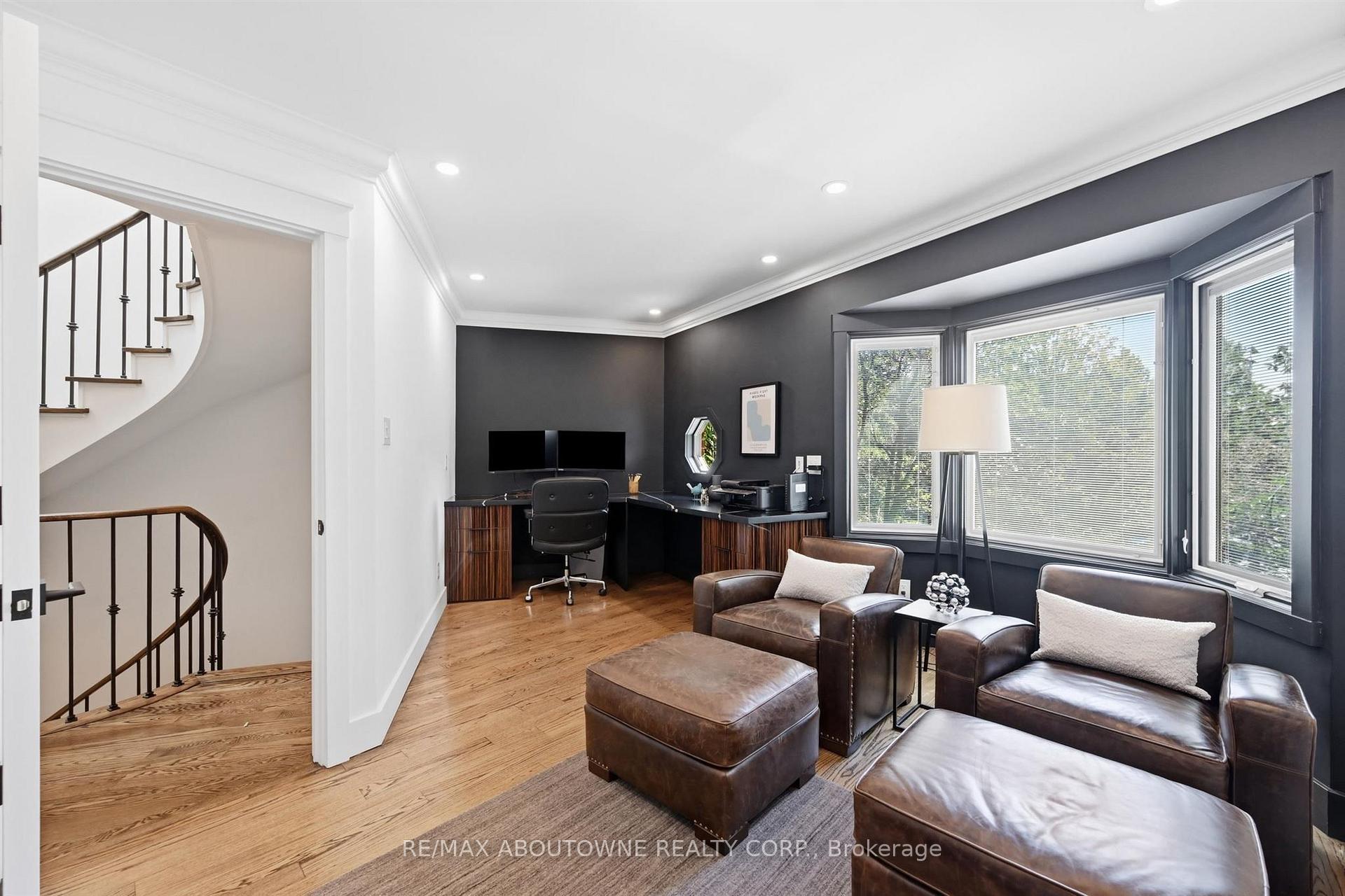 Photo 26 of 25 Southwind Terrace, Oakville, Bronte — HOMEH