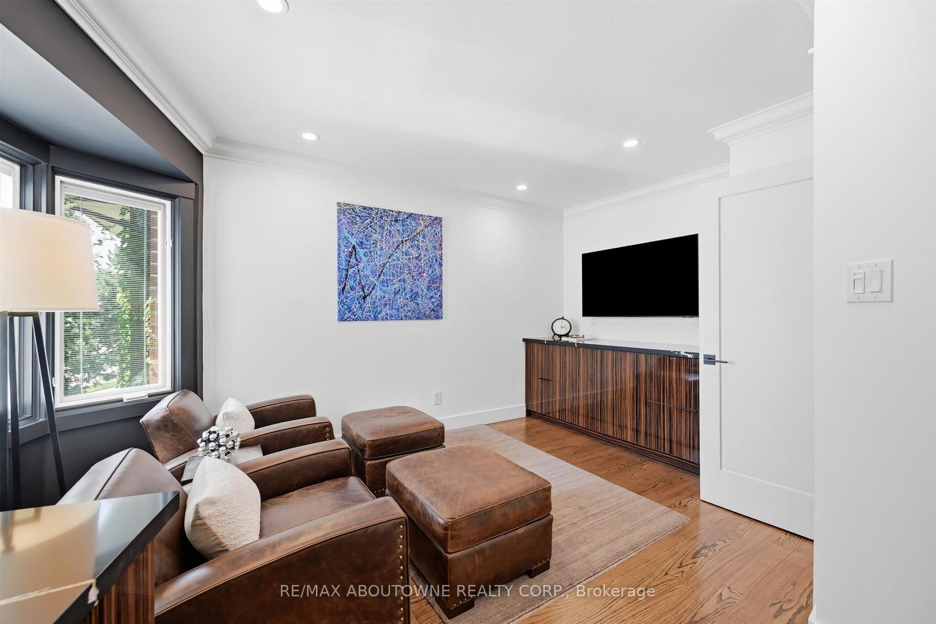 Photo 27 of 25 Southwind Terrace, Oakville, Bronte — HOMEH