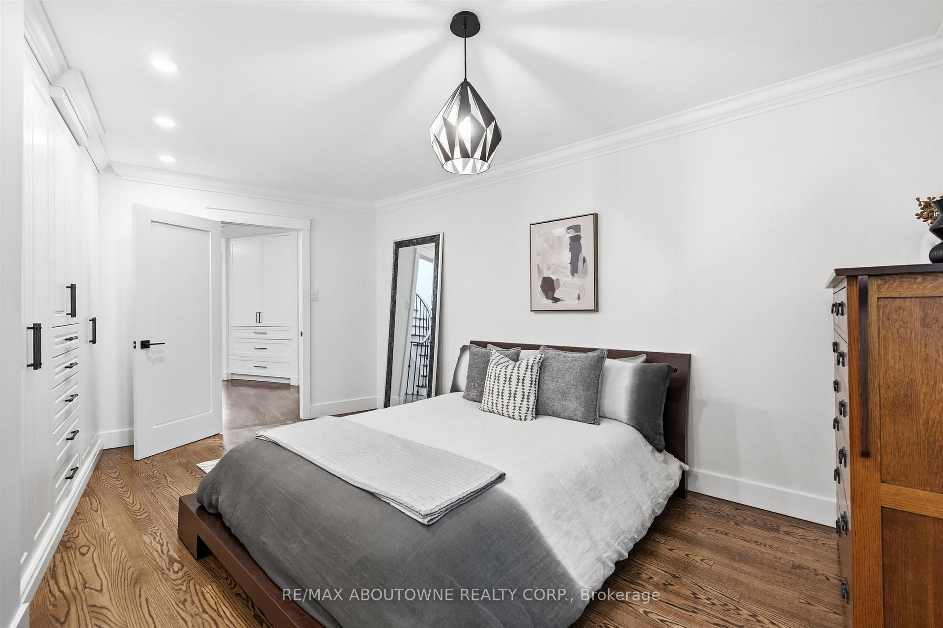 Photo 31 of 25 Southwind Terrace, Oakville, Bronte — HOMEH